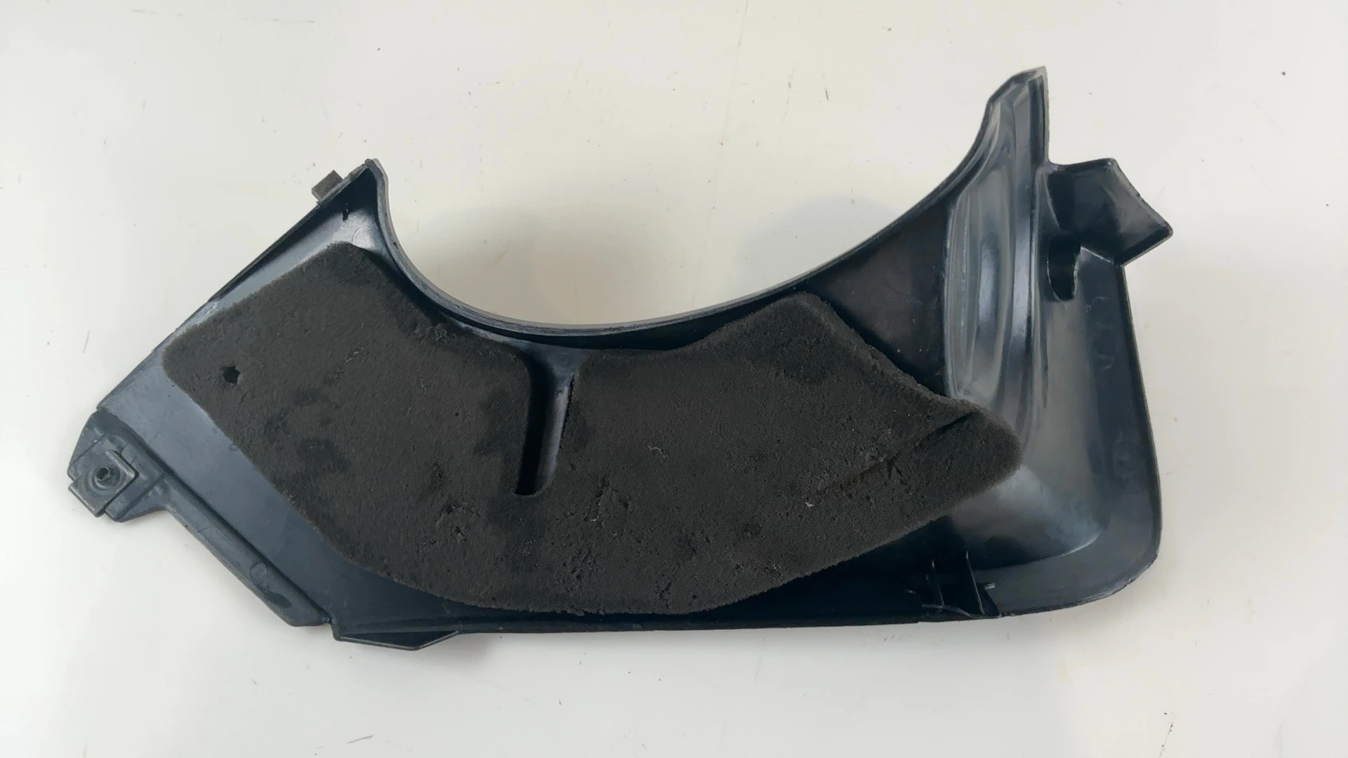 Yamaha YZF R6 5EB 600 Left Inner Air Duct Cover Panel 1999-2002 OEM 5EB-2837L-00 - Image 2