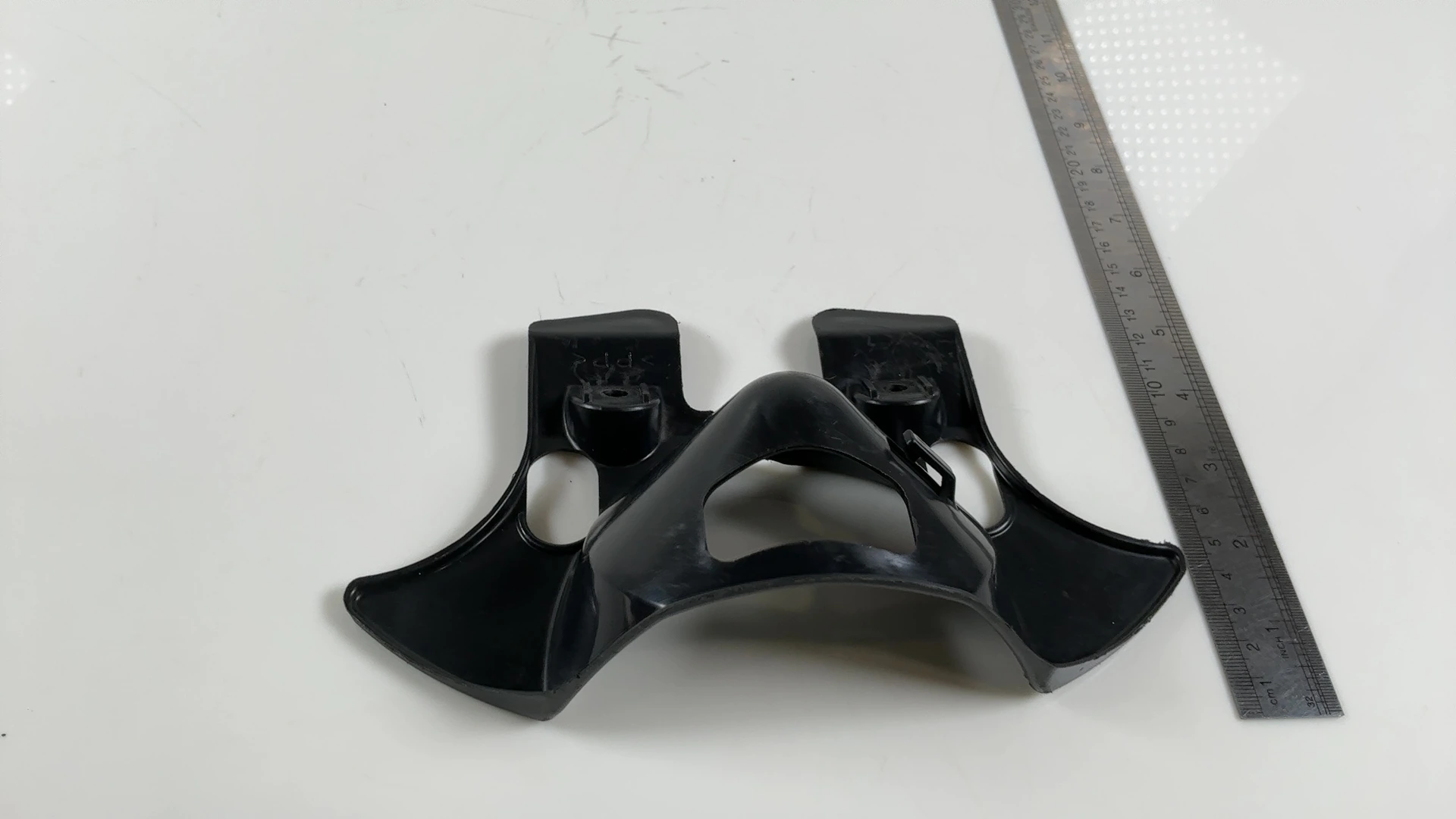 Yamaha YZF R6 600cc Triple Tree Cover 1999-2002 OEM 5EB-23818-00-00 - Image 4