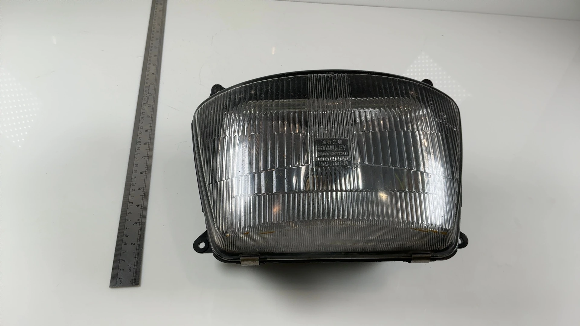 Kawasaki Concours ZG1000 ZX600C 1000cc Headlight 1986-2006 OEM 23007-1132 - Image 4