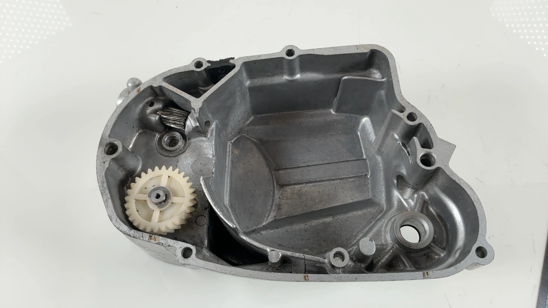 Yamaha RXS100 4X8 100cc Clutch Engine Cover 1983-1996 OEM 4X8-W1541-00 - Image 5