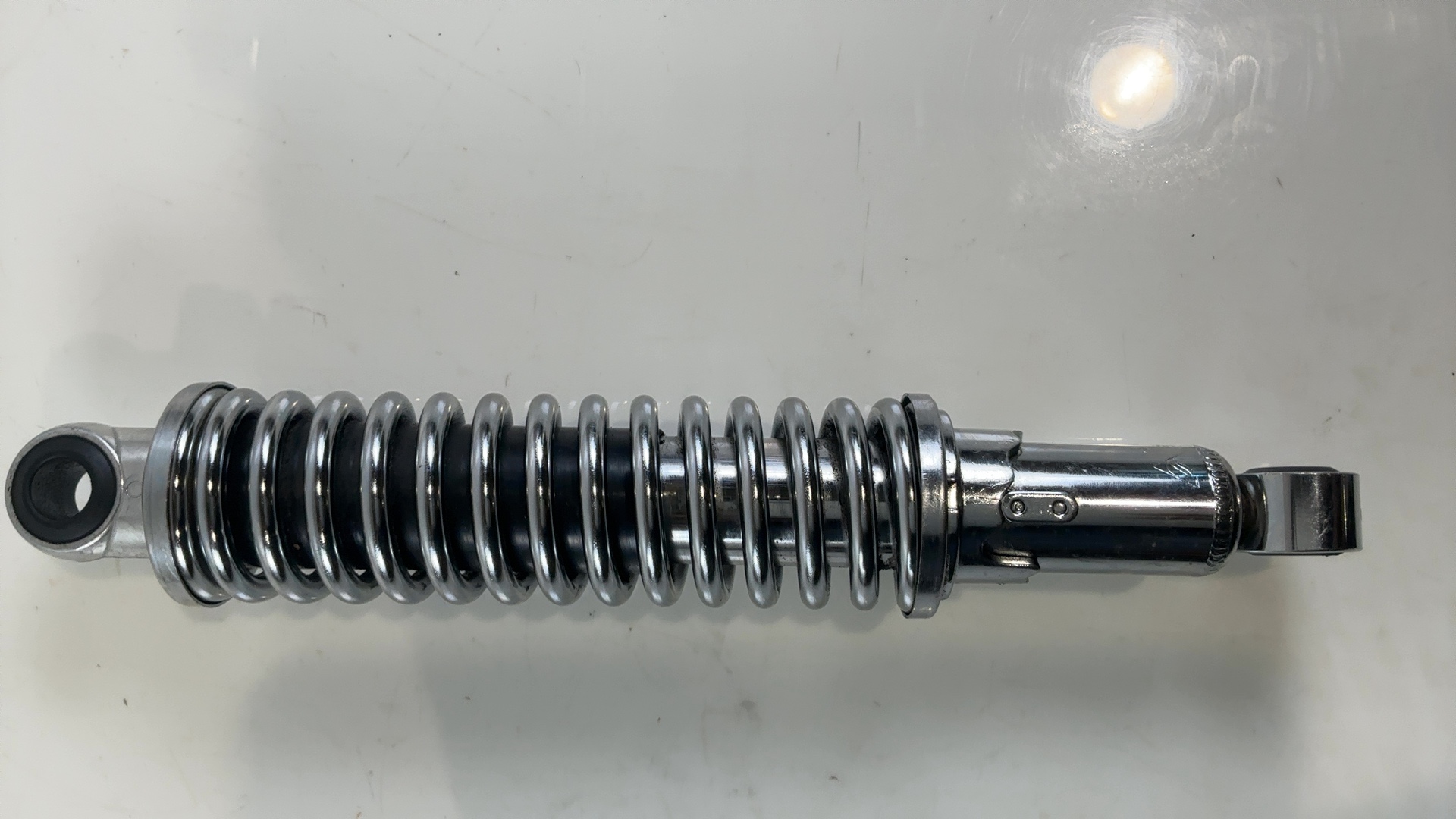 Honda CM200T Twinstar CM125T 125 200 Rear Shock Absorber 1980 1981 52400-465-701 - Image 9