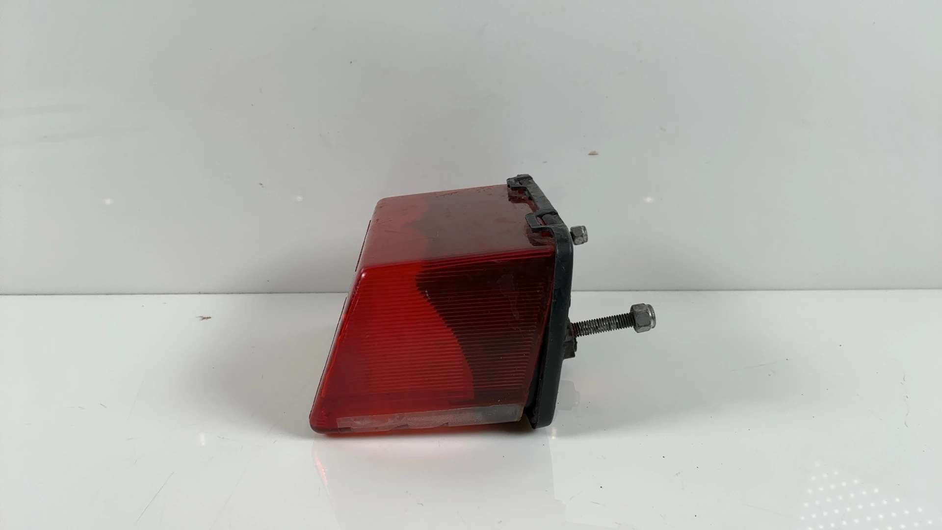 Yamaha FZR600 1UJ 600 Brake Tail Light 1989-1999 OEM 52X-84710-60-00 - Image 4