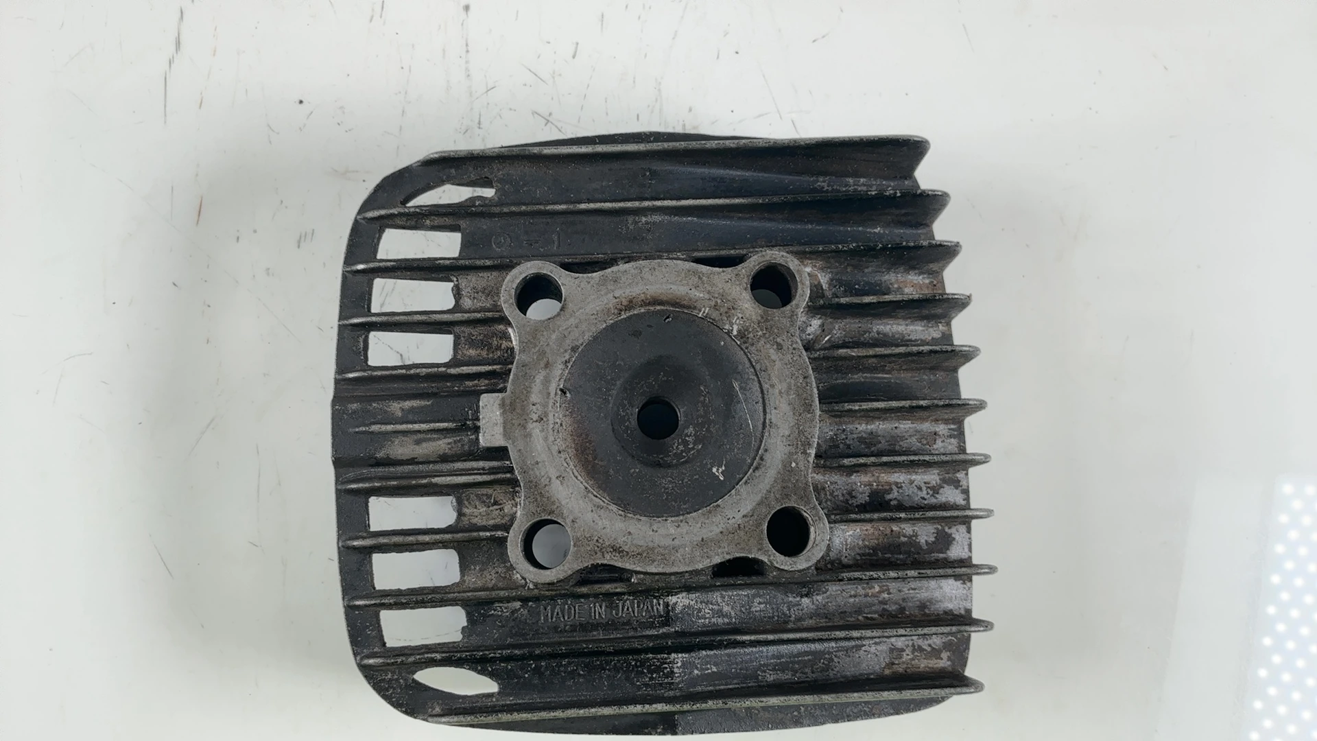 Kawasaki KE125 KE125-A 125cc Cylinder Head 1976-1986 OEM 11001-1033 Japan - Image 6