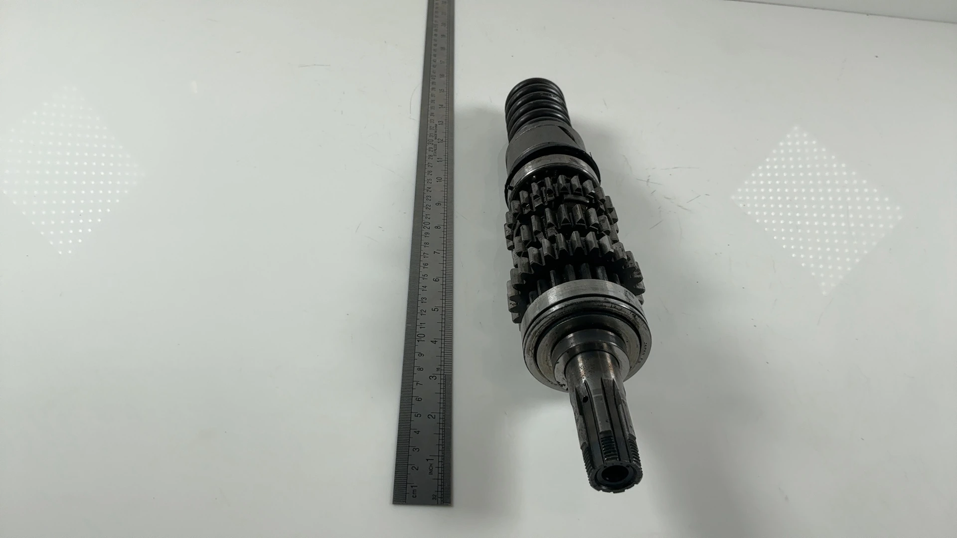 Suzuki GS850GL GS850 850cc Transmission Countershaft Assembly 80-82 24121-45103 - Image 4