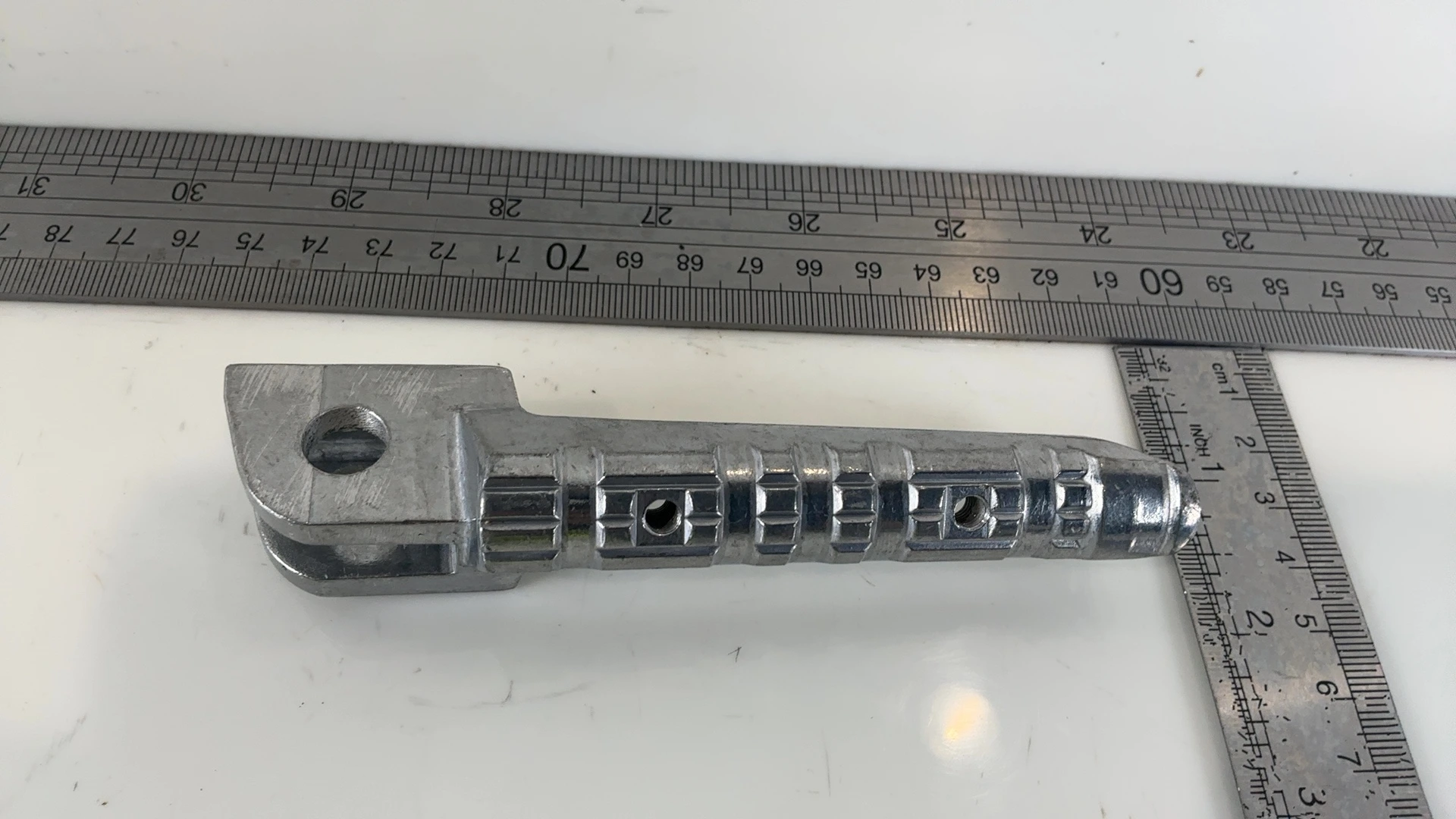 Triumph Trident 900 T300 900cc Front Right Footrest Peg 1991-1998 OEM T2080028 - Image 3