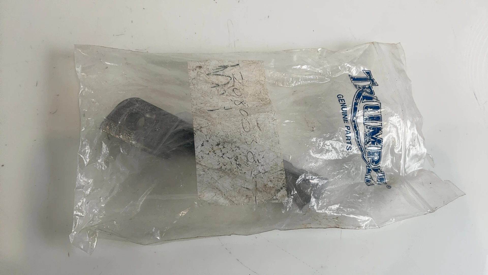 Triumph Trident 900 T300 900cc Front Right Footrest Peg 1991-1998 OEM T2080028 - Image 6