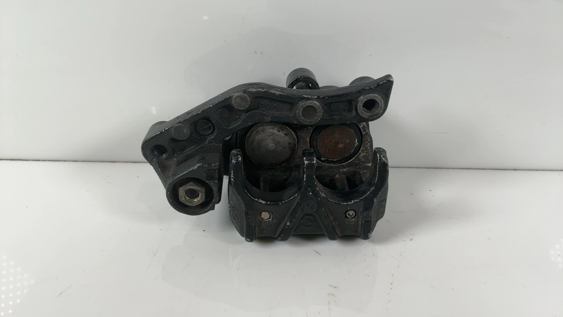 Honda CR250R CR250 250CC Front Brake Caliper 1985 1986 OEM 45100-MN1-872 - Image 2