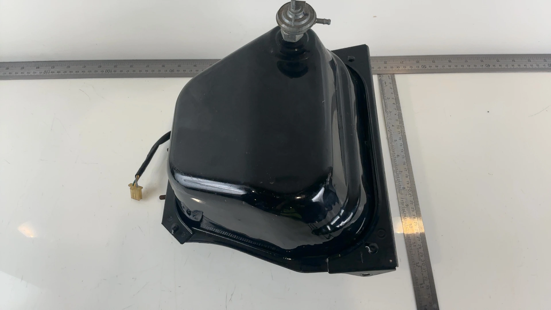 Honda X8R SZX50 50cc Fuel Gas Tank 1998-2004 OEM 17500-GCM-610 - Image 7