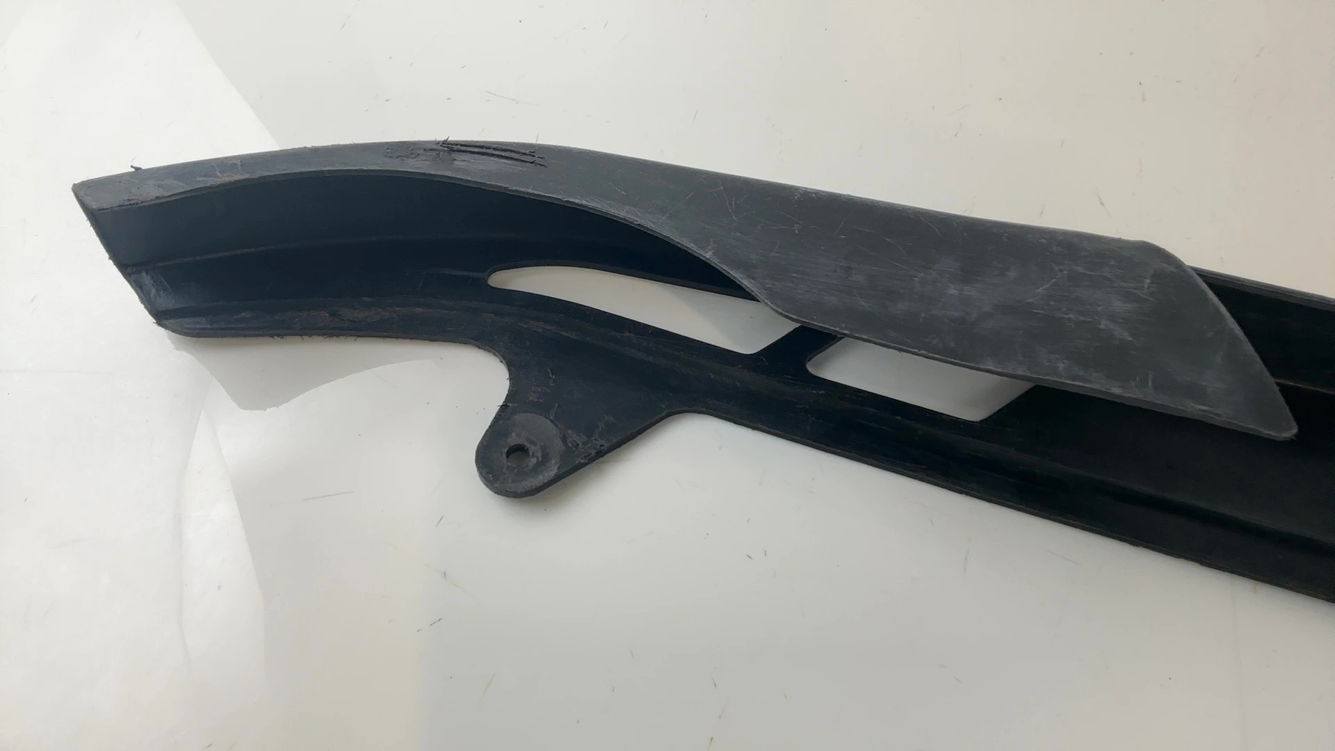 Yamaha FJ1200 FJ 1200 1200cc Plastic Chain Guard Cover 1986-96 OEM 36Y-22311-00 - Image 5