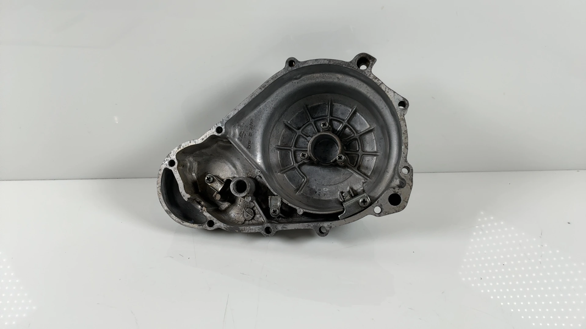 Suzuki GS850 GS850G 850cc Generator Stator Magneto Cover 1980-81 OEM 11351-45001 - Image 6