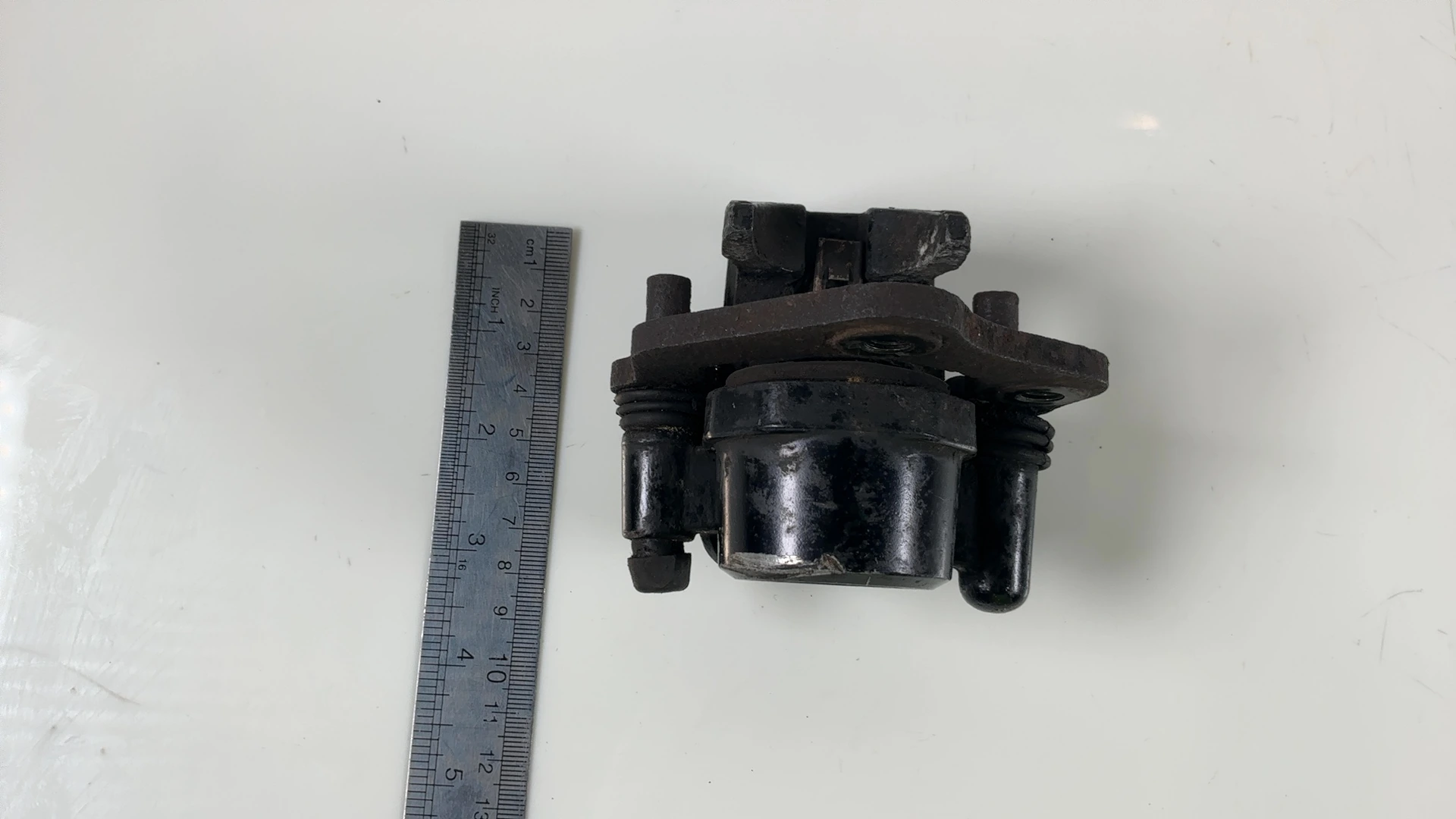 Kawasaki GTO KH110 KH125 125cc Front Brake Caliper 1980-1990 OEM 43041-1034 - Image 4