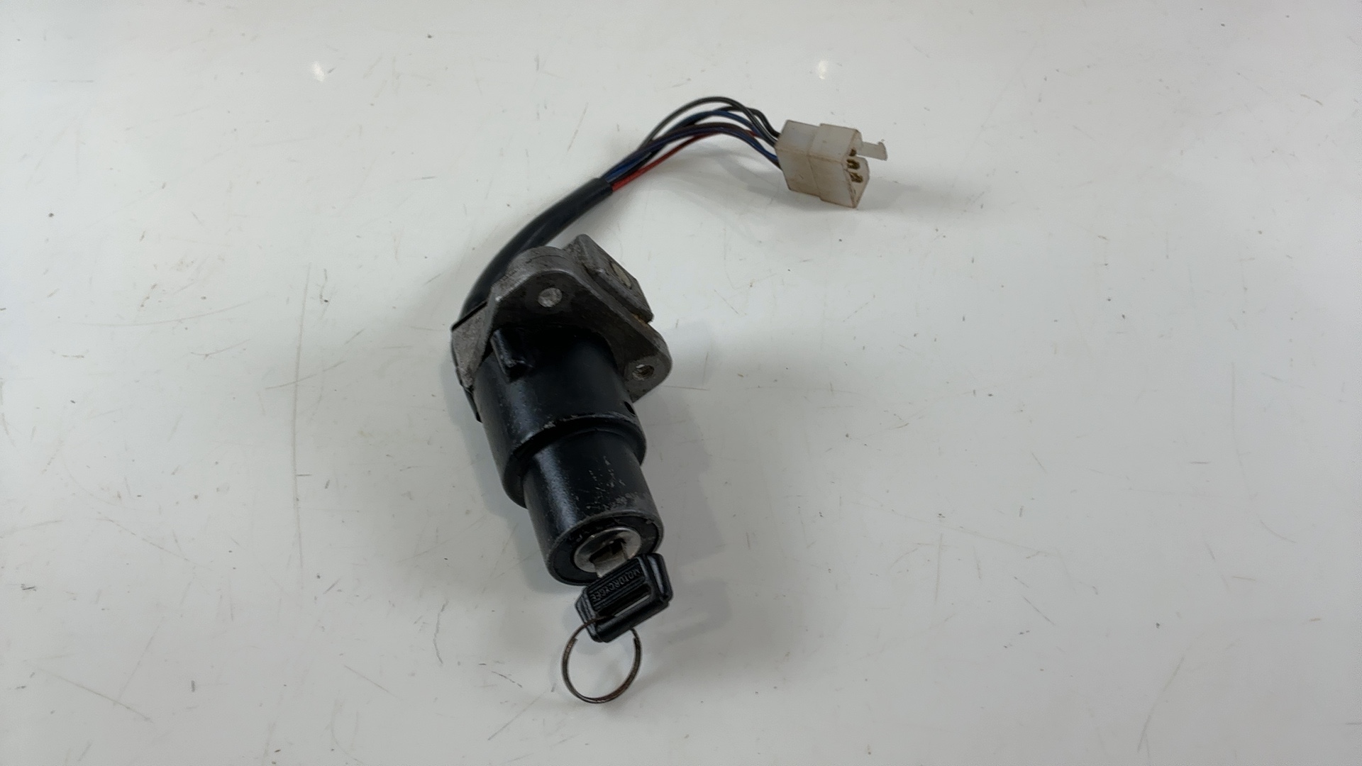 Yamaha RD125LC Mk1-Mk3 125cc Ignition Key Switch 1982-1987 OEM 4L0-82508-30 - Image 5