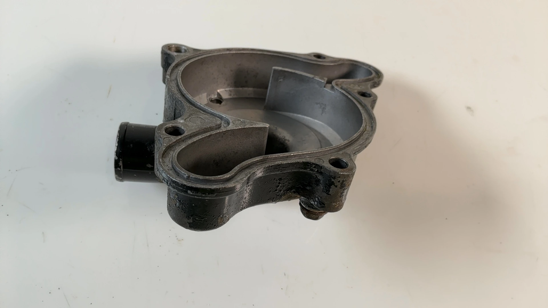 Suzuki TL1000S TL1000 1000cc Water Pump Cover 1997-2001 OEM 17410-02F30 - Image 3
