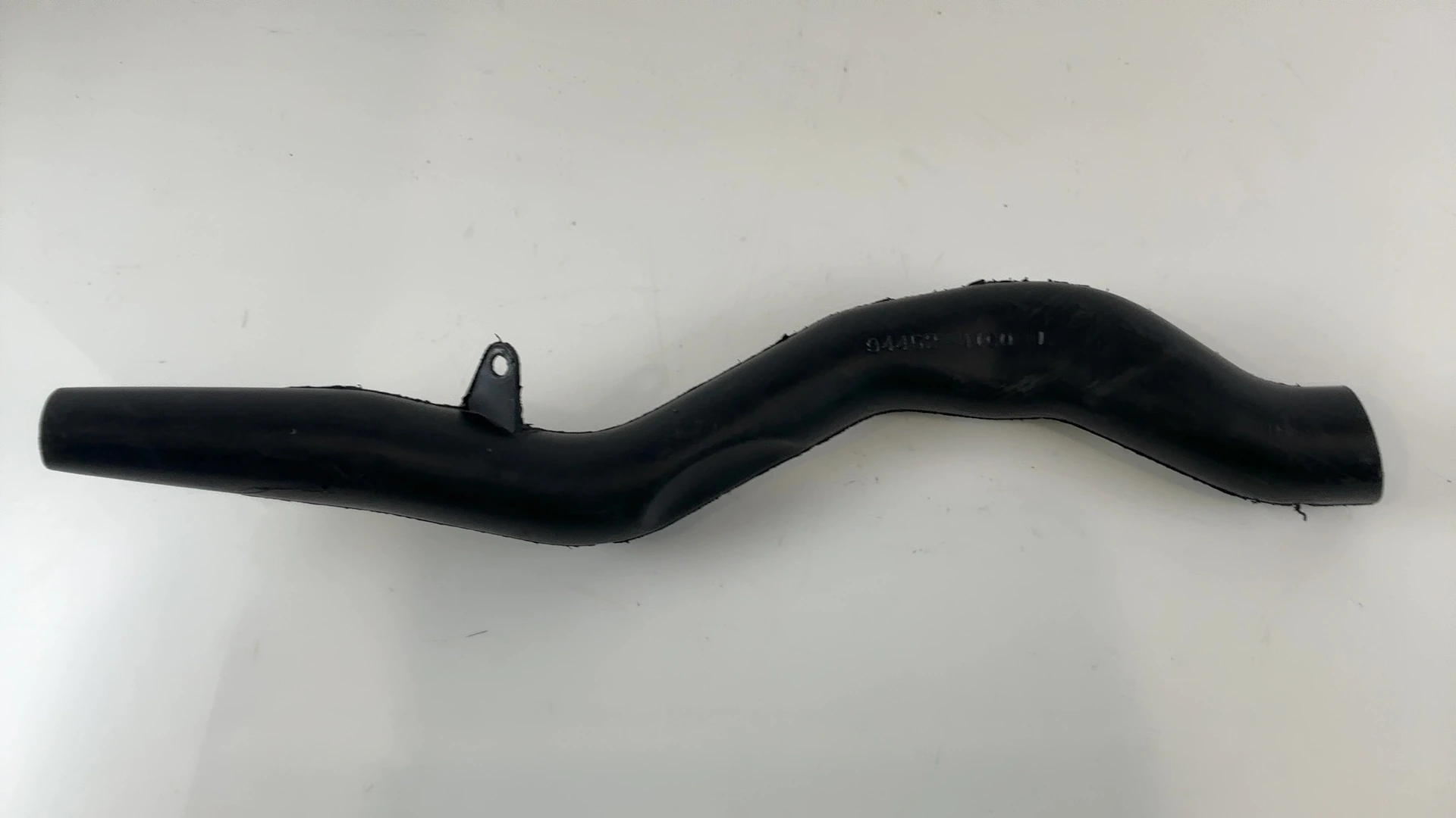 Suzuki GSXR 1100 GSX-R1100 1100cc Left Air Intake Duct Pipe 1991-92 94452-41C00 - Image 2