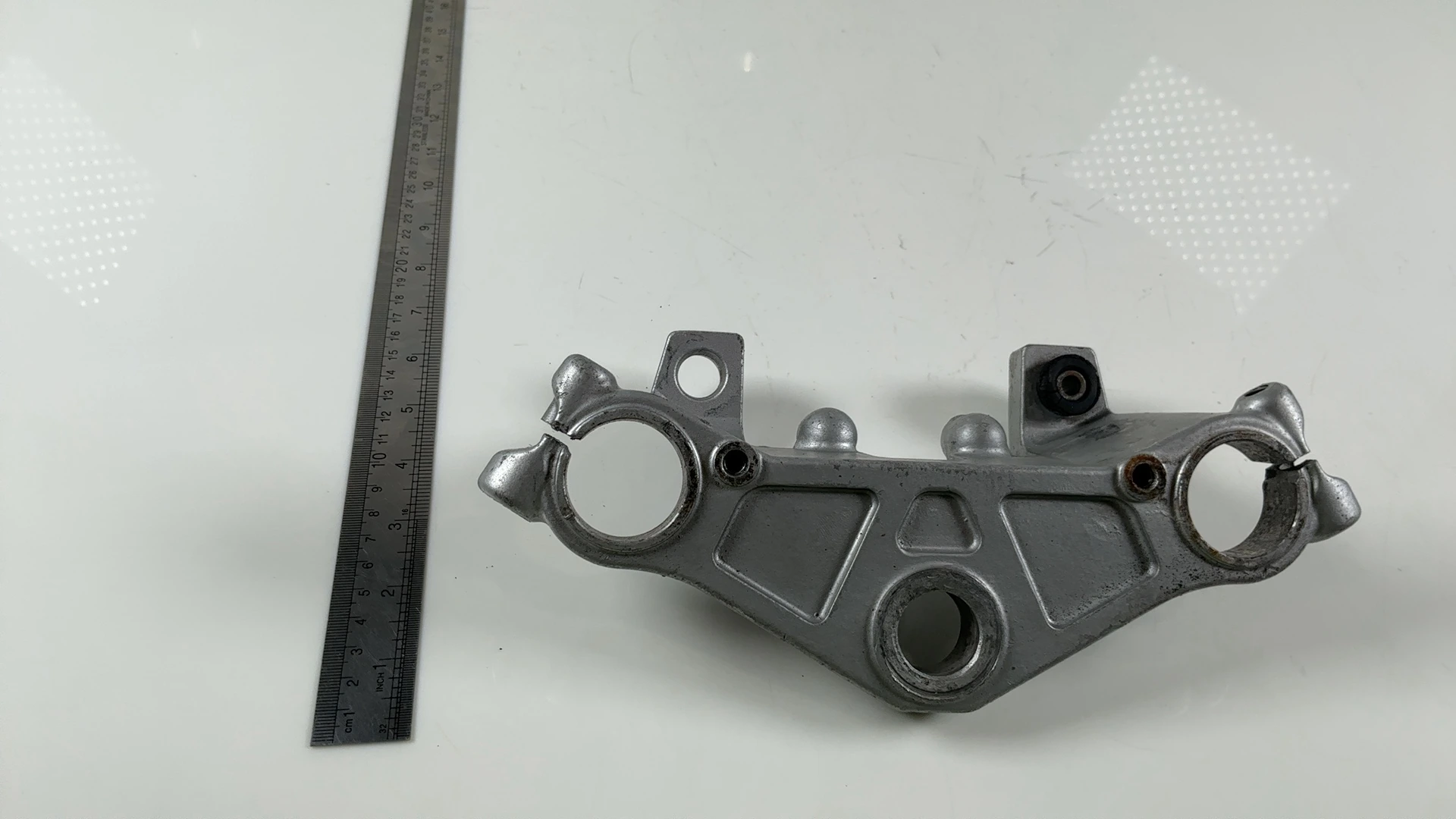 Yamaha RD125 YPVS RZ125 SRX250 125 250 Upper Fork Bridge Yoke 1985-87 51Y-23435 - Image 4