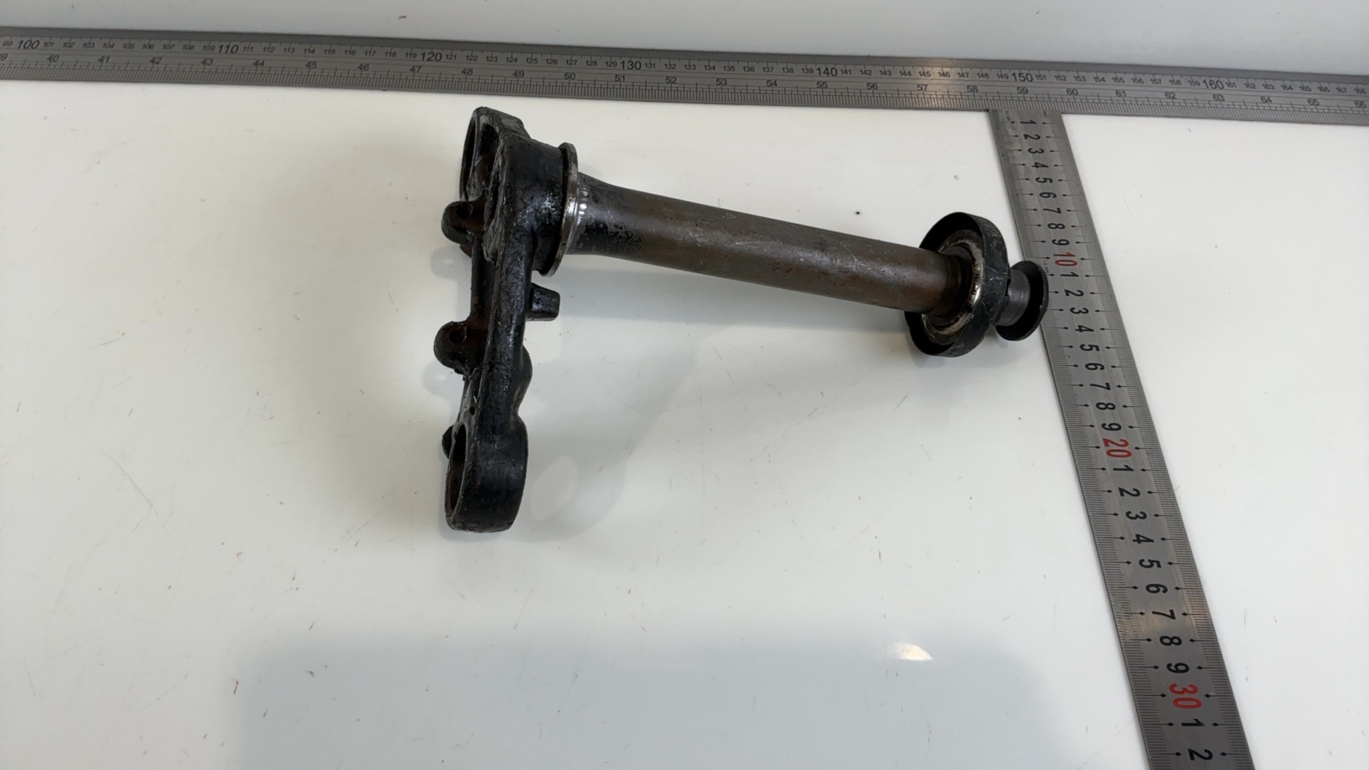 Yamaha RD125LC RD 125 CC Lower Fork Bridge Yoke Triple Tree 1982 10W-23340-00-33 - Image 3
