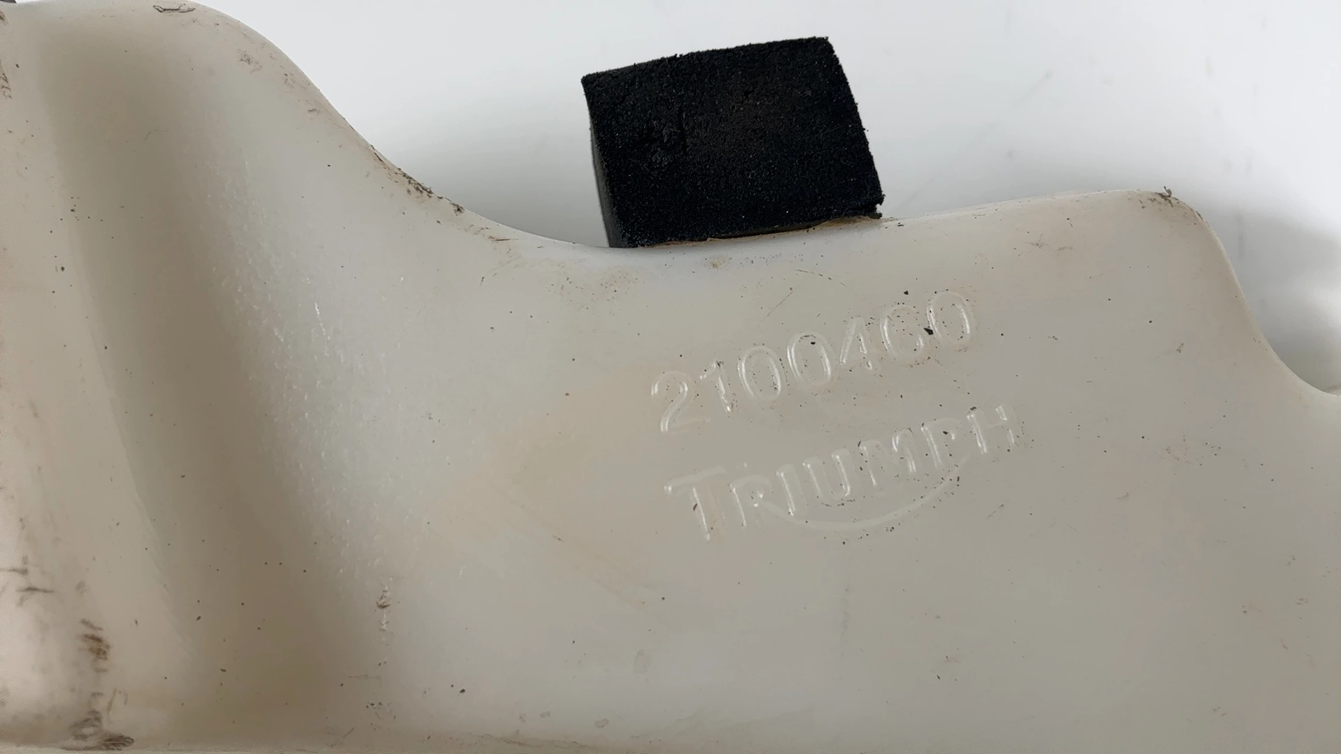 Triumph Speed Triple 955i 955cc Coolant Reservoir Tank 1999 2000 OEM T2100460 - Image 7
