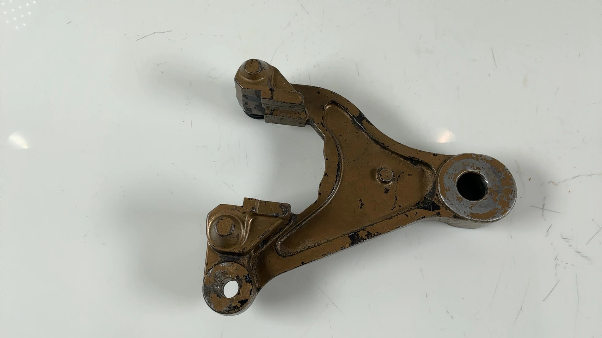 Kawasaki Spectre KZ1100 1100cc Rear Brake Caliper Bracket 1982 OEM 43041-1057 - Image 5