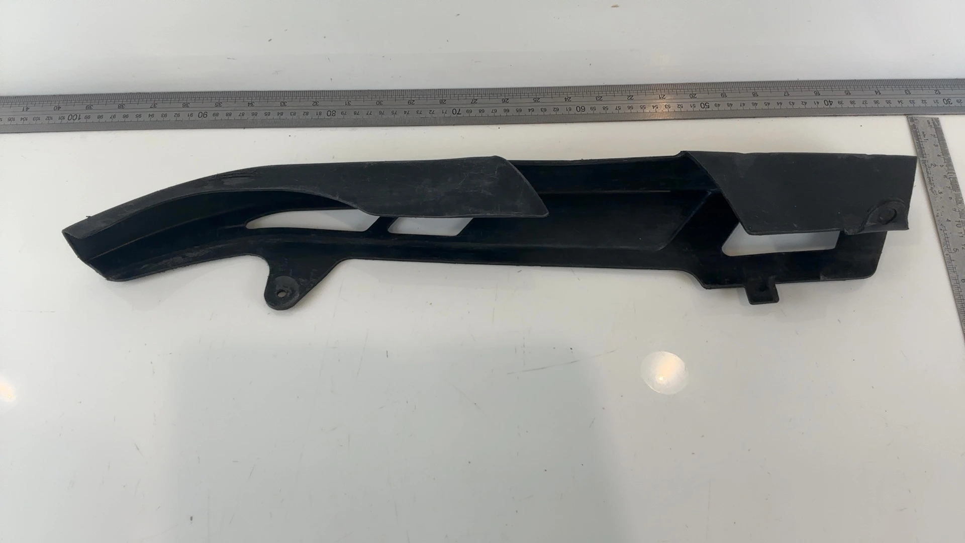 Yamaha FJ1200 FJ 1200 1200cc Plastic Chain Guard Cover 1986-96 OEM 36Y-22311-00 - Image 3