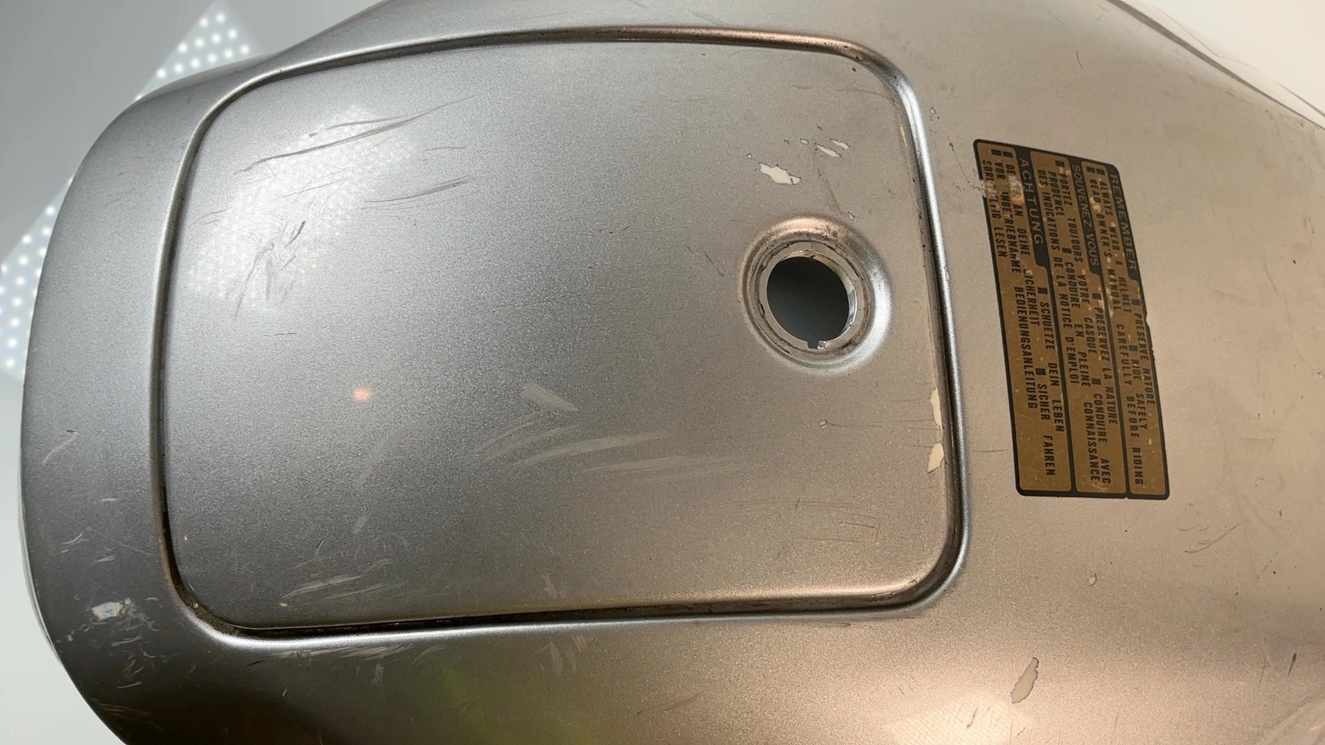 Honda ST1100 Pan European 1100cc Tank Cover Shelter 1990-2002 OEM 83150-MT3-0100 - Image 5