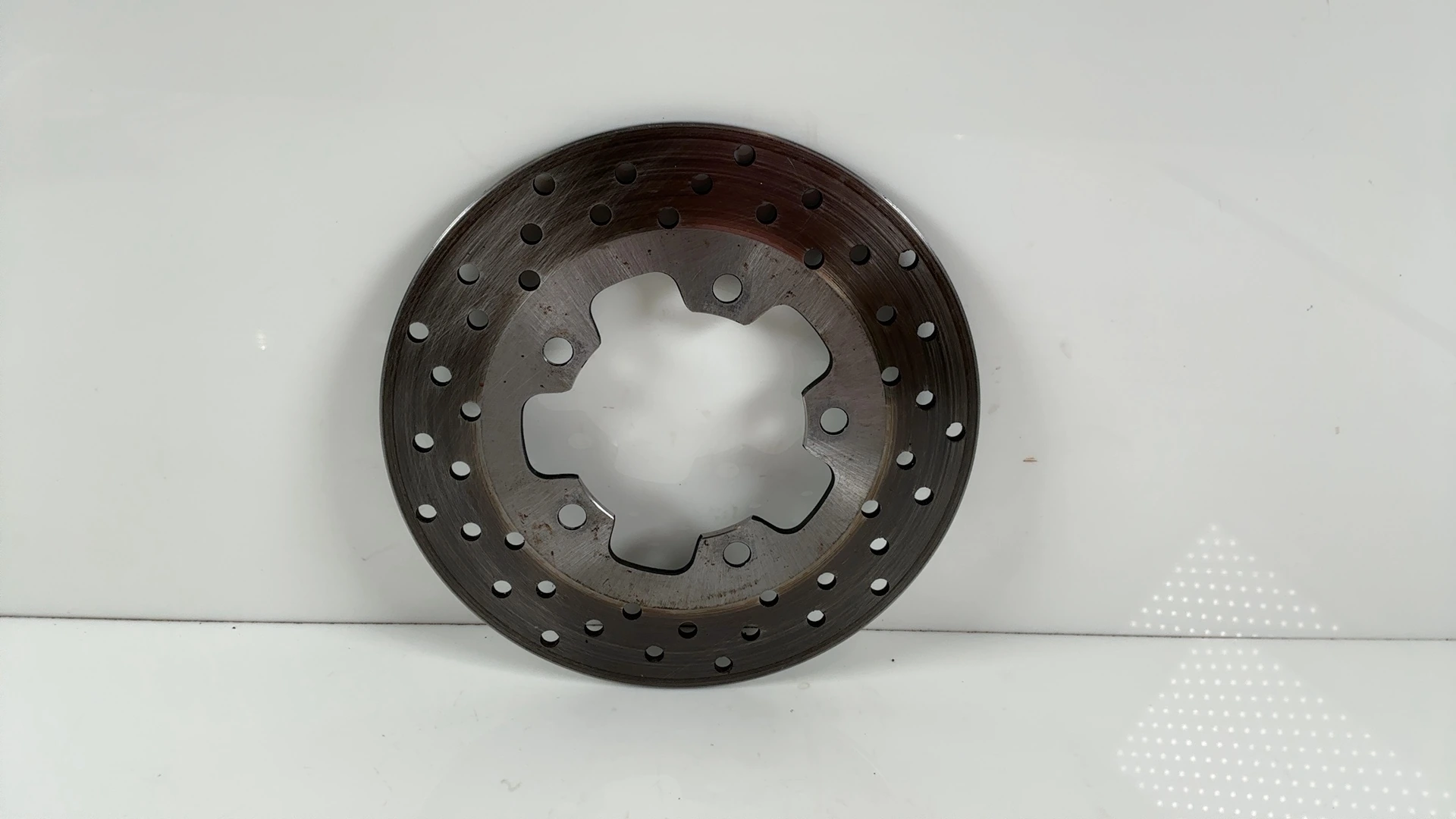 Suzuki GSX-R GSXR750 750cc Rear Brake Disc Rotor 2001-2003 OEM 69211-33E10 - Image 2