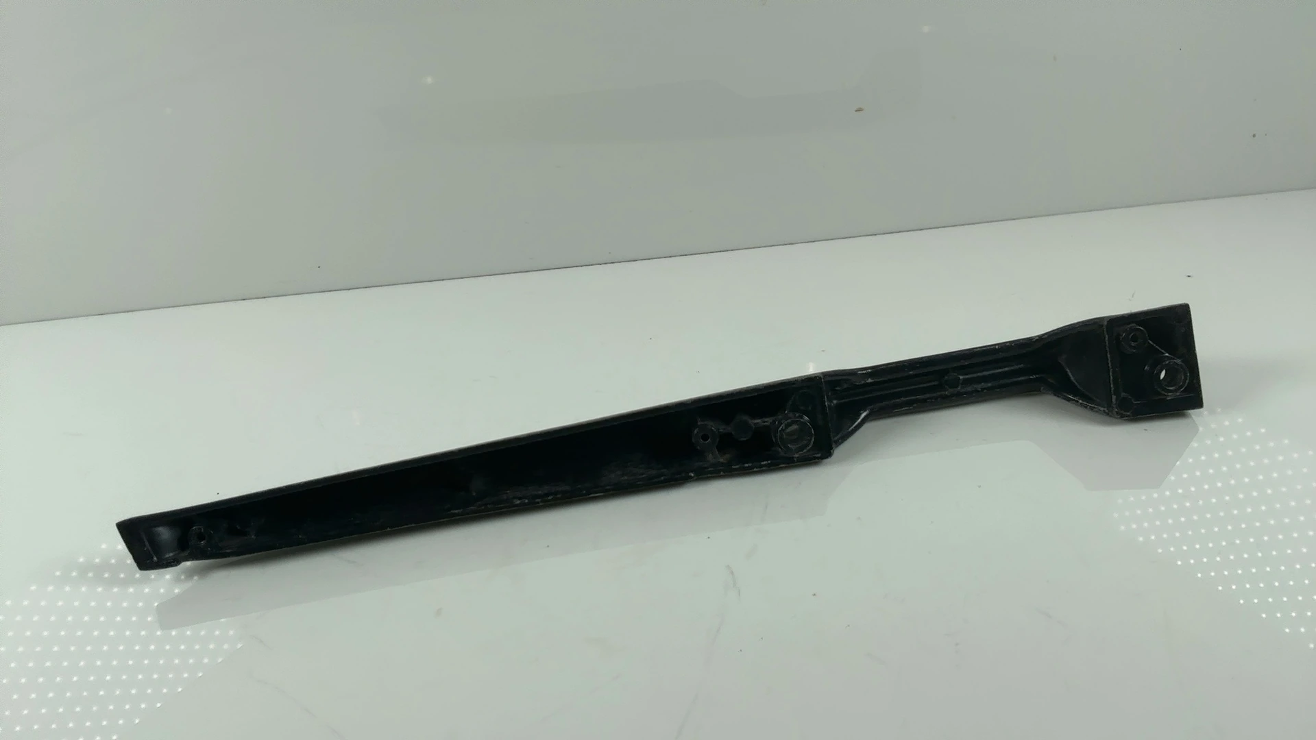 Kawasaki GPZ 750 ZX750A 750cc Left Grab Handle 1983-1985 OEM 32109-1046 - Image 5