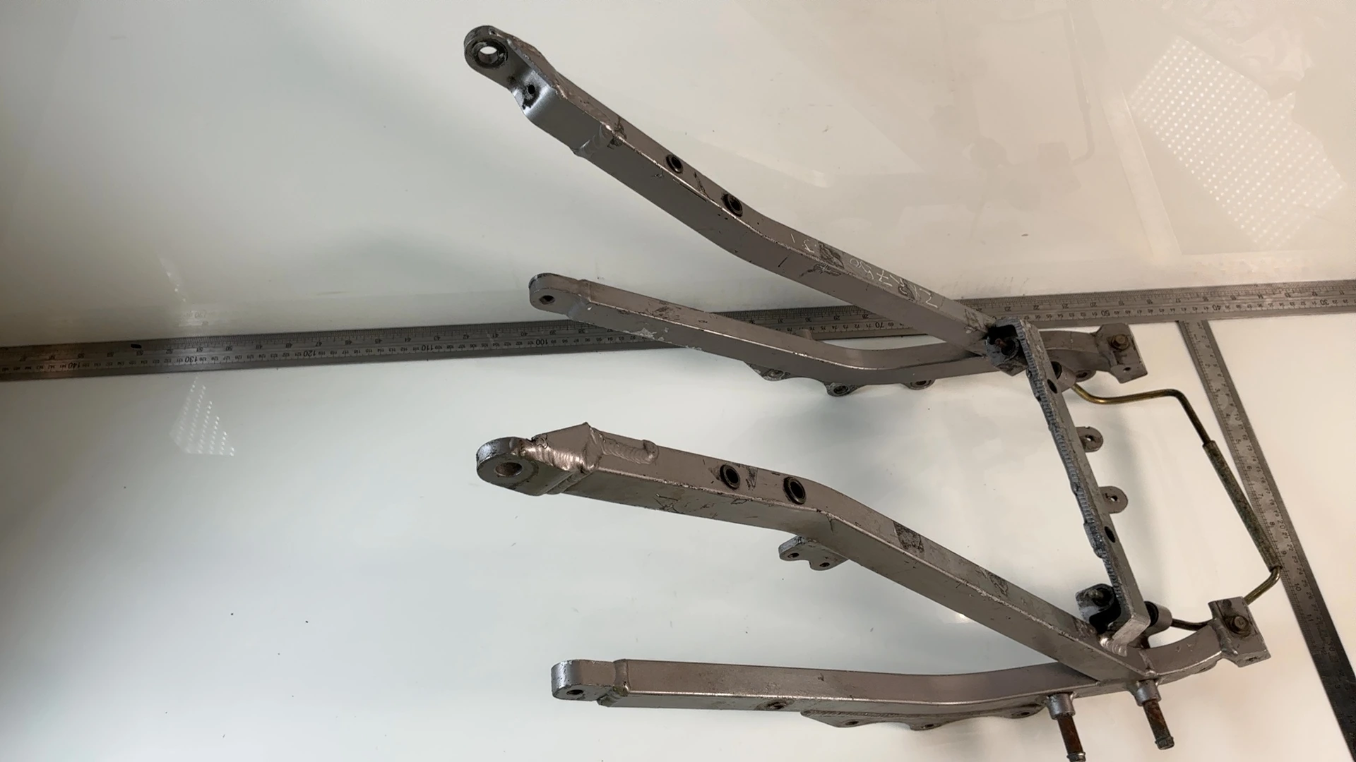 Kawasaki Ninja ZX750 L 750cc Rear Subframe 1993 1995 OEM 32160-1269-KF - Image 3