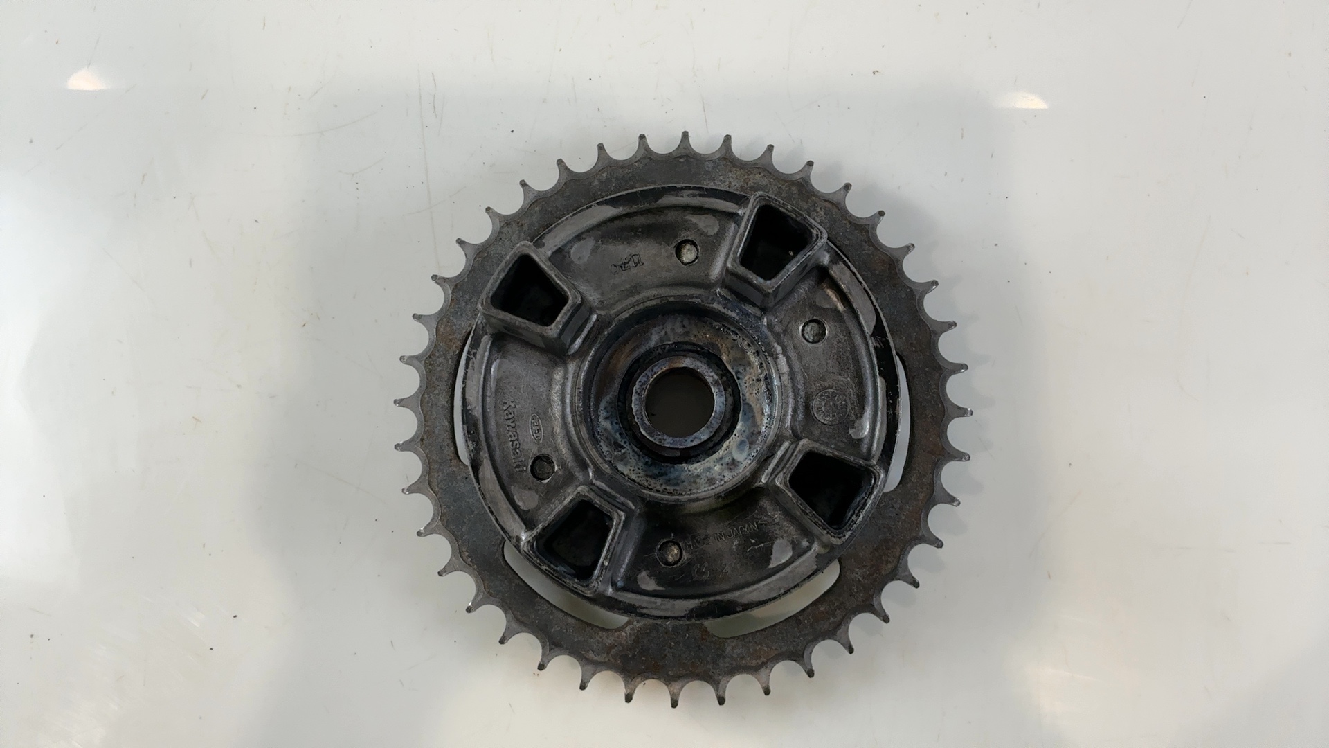 Kawasaki Ninja ZX9R ZX900B 900cc Rear Sprocket Hub 1994 1995 OEM 42033-1144 - Image 4
