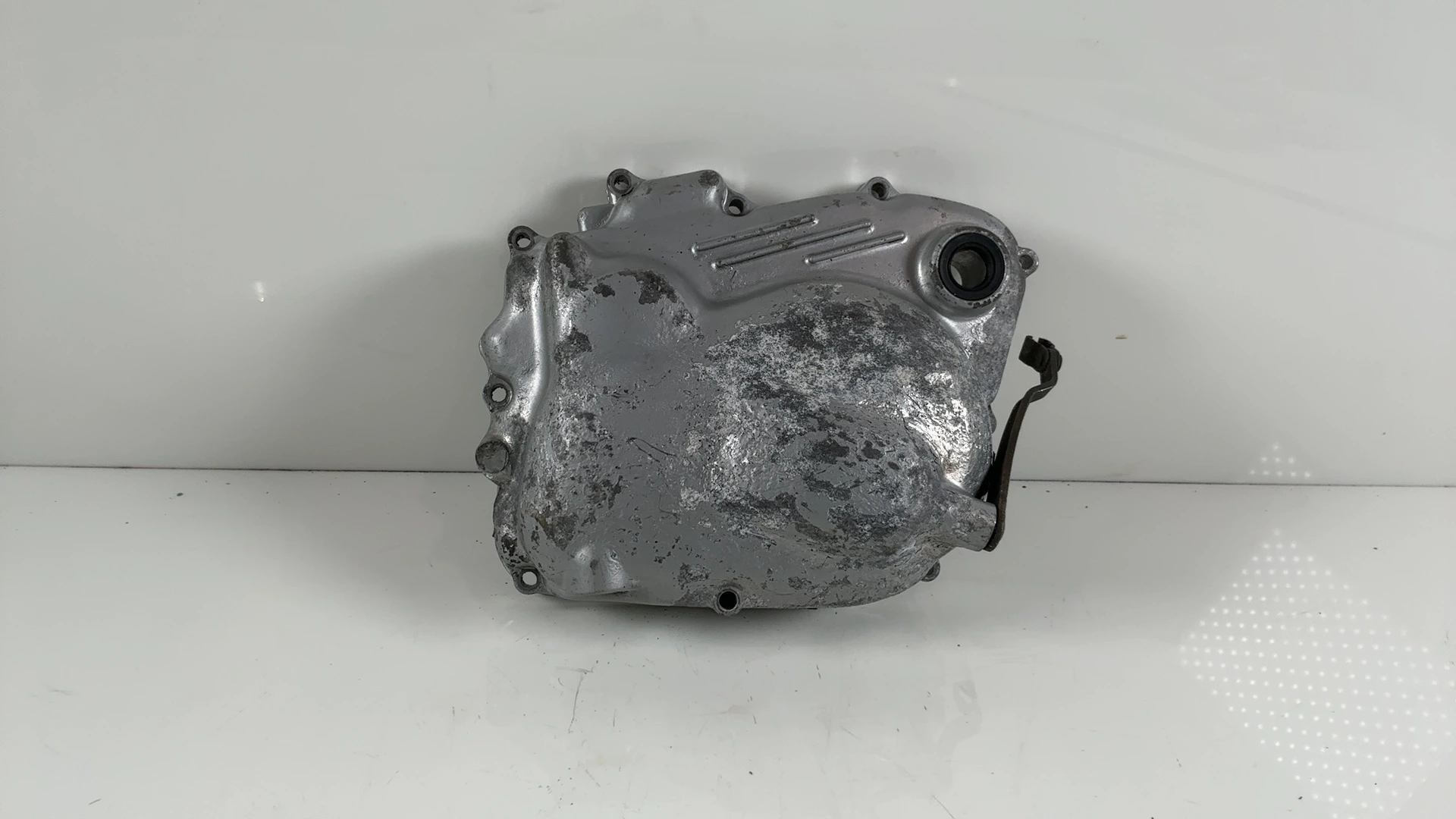 Honda Twinstar CM185T 185 Right Clutch Cover 1978-1979 OEM 11330-402-000