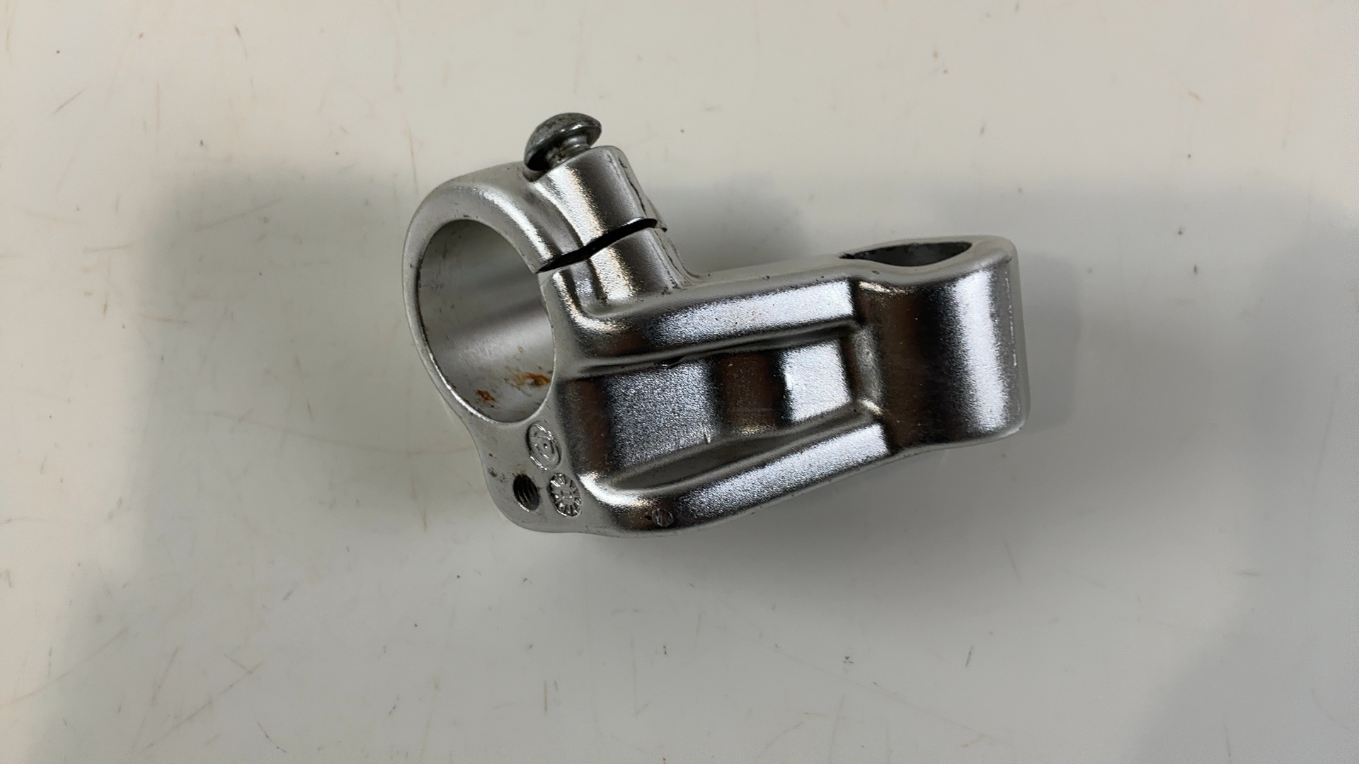 Gilera DNA 50 125 180 Right Hand Clip On Handlebar Clamp 2000-2005 OEM 970001 - Image 2