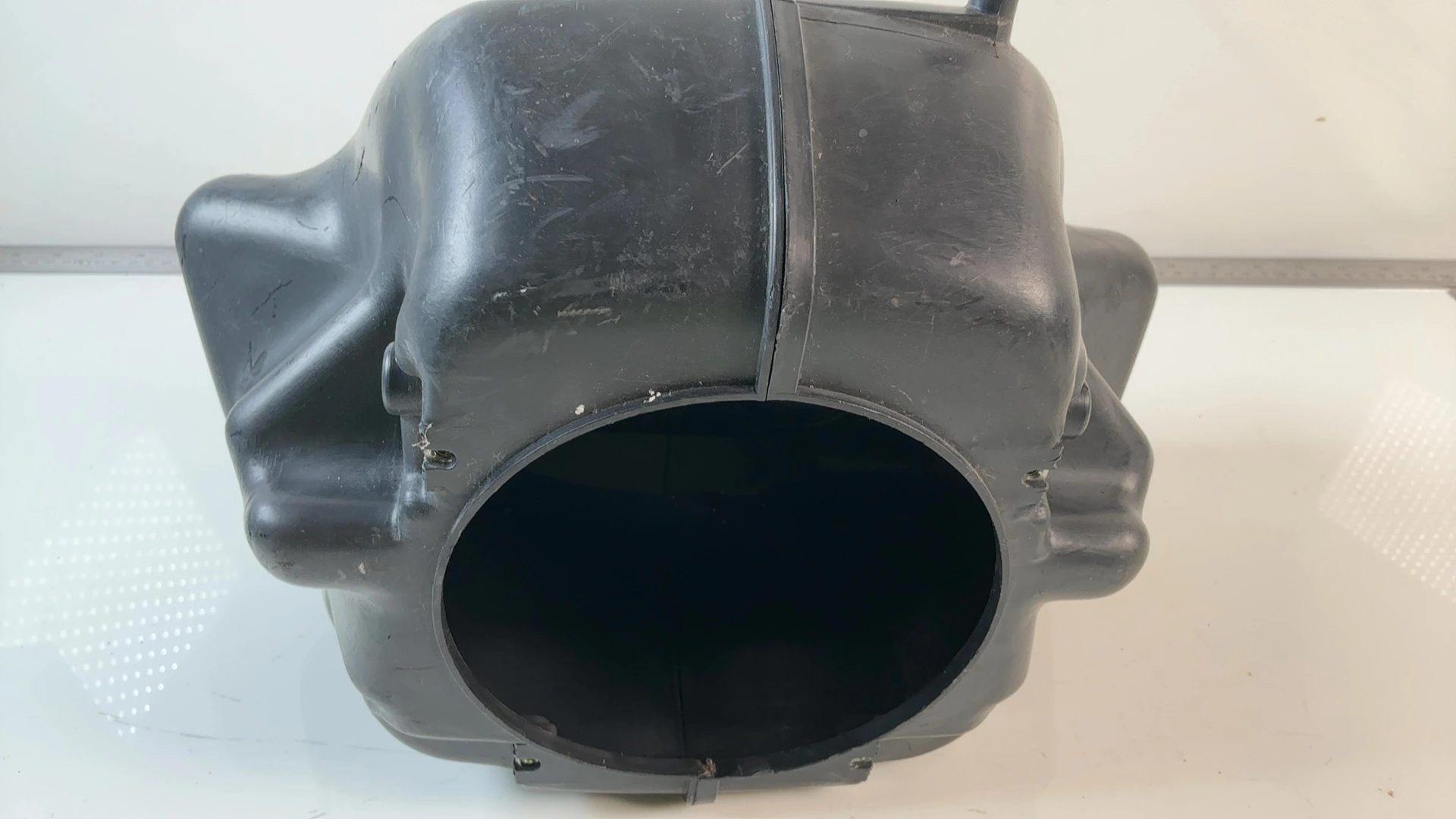 Suzuki Katana 600 GSX600F 600cc Air Filter Box 1988-1997 OEM 13700-20C00 - Image 2