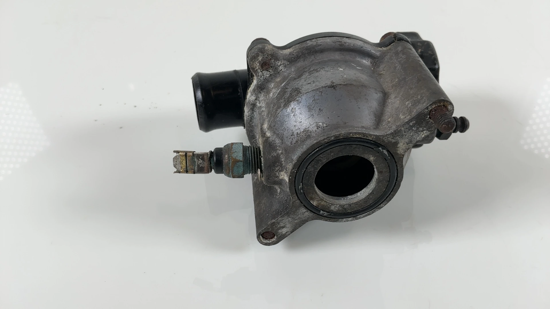 Kawasaki Ninja ZX10 ZX1000B 1000CC Thermostat Housing 1988-1990 OEM 16160-1116 - Image 4