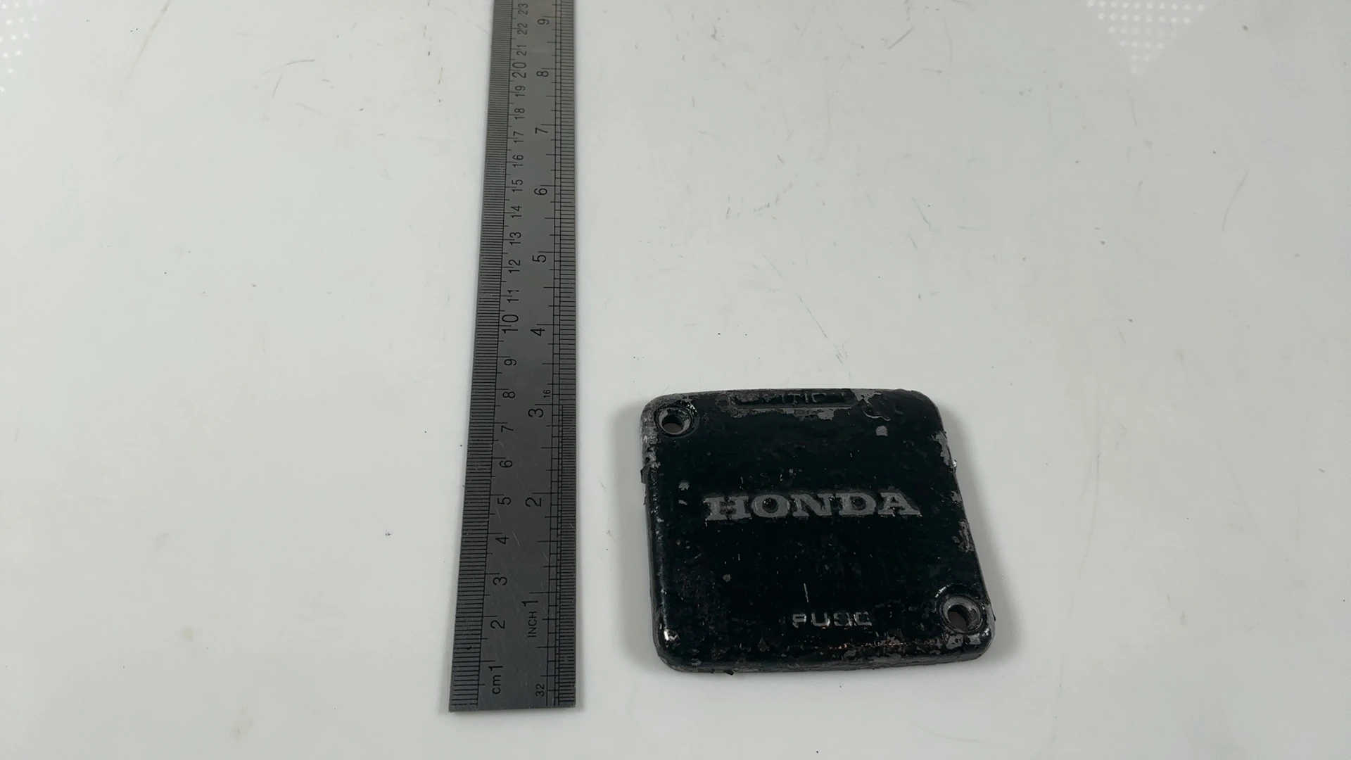 Honda CX500 Custom Deluxe 500cc Fuse Box Lid Cover 1978-1983 OEM 53132-415-000 - Image 4