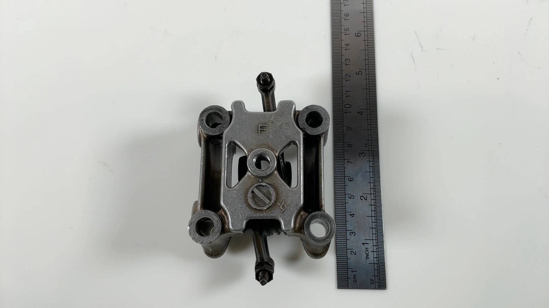 Honda CB125T JC06 125cc Camshaft Holder Rocker Arm Bracket 1978-01 12231-399-010 - Image 3