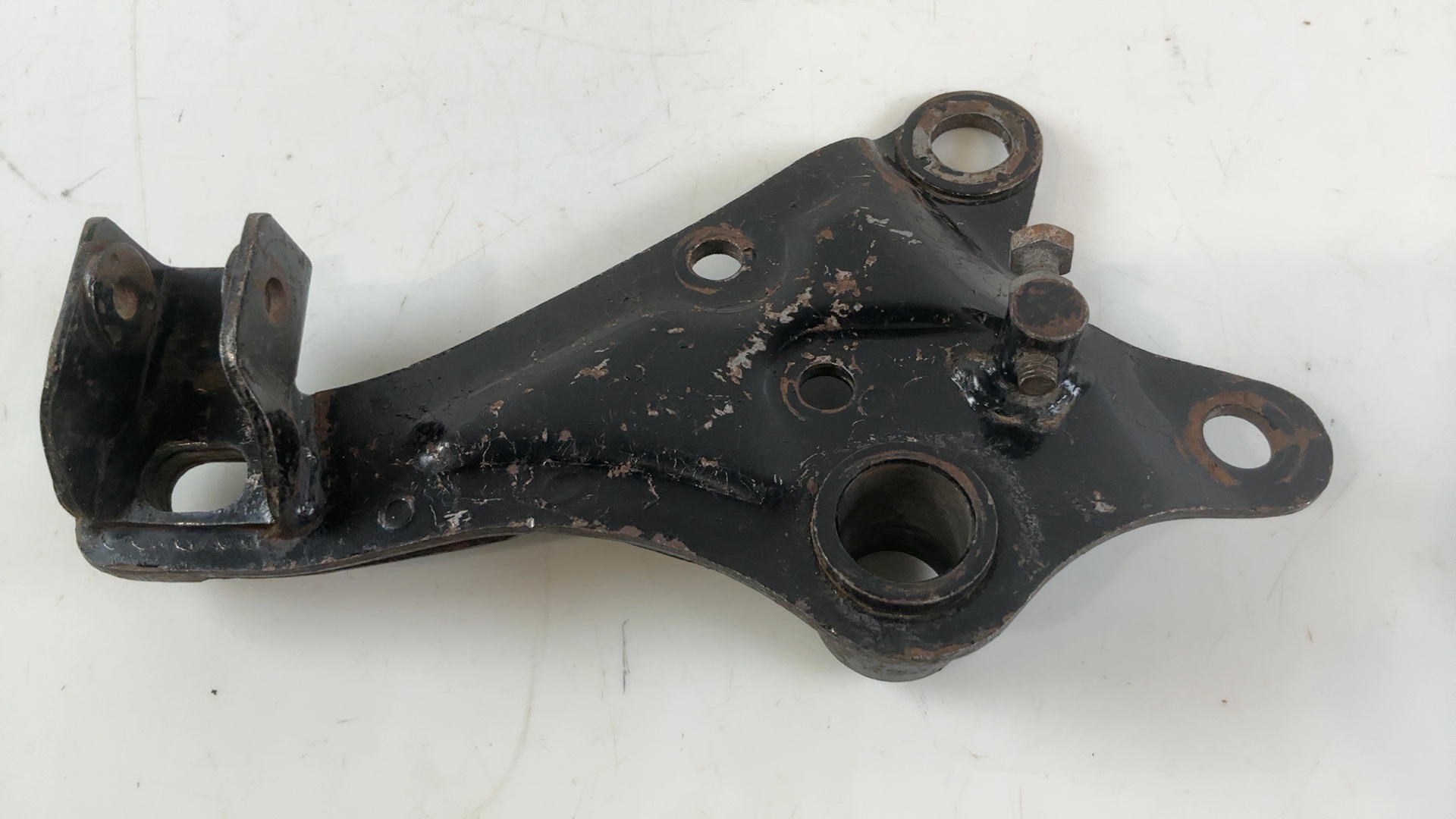 Yamaha RD250 RD350 250 350 CC Rear Right Footrest Bracket 1973-1975 360-21446-00 - Image 10