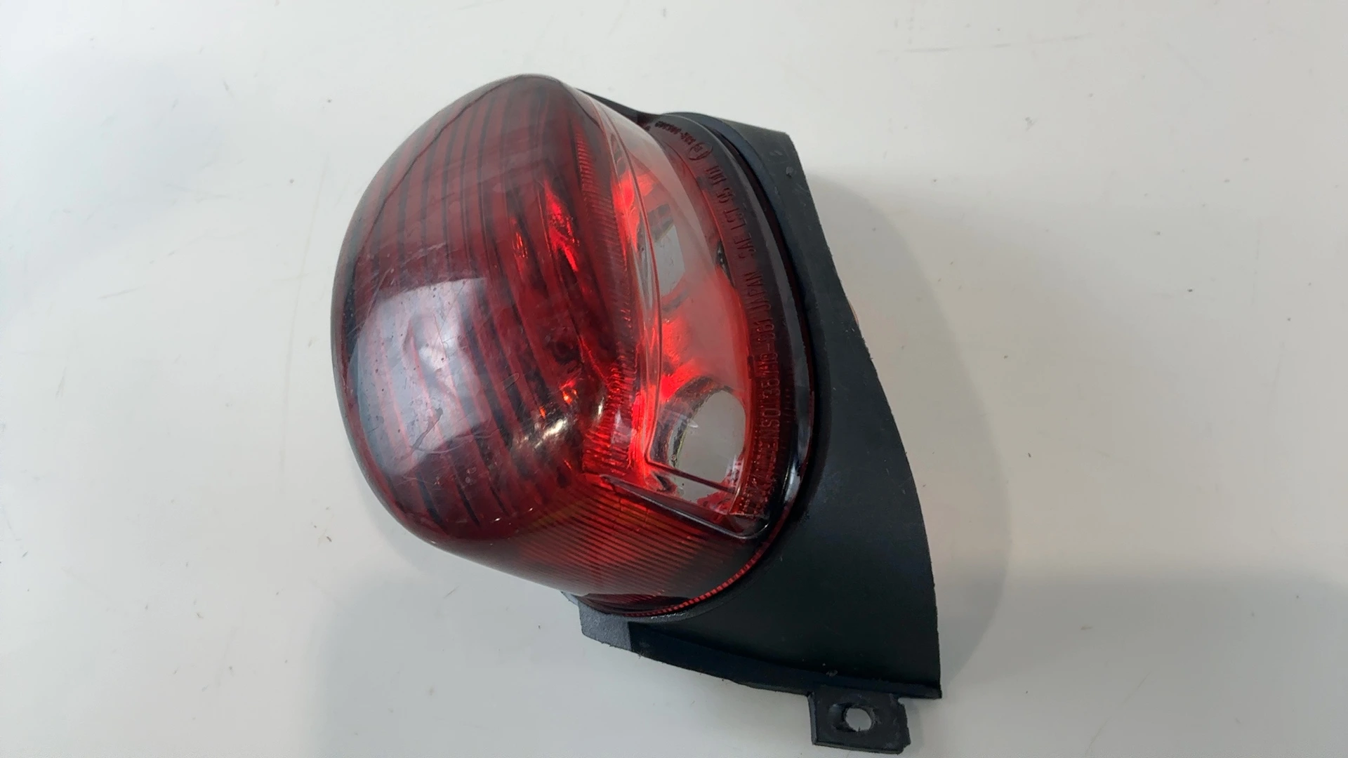 Suzuki GSXR 750 GSX-R750 750cc Rear Taillight Brake Light 1996-97 35710-33E00 - Image 6
