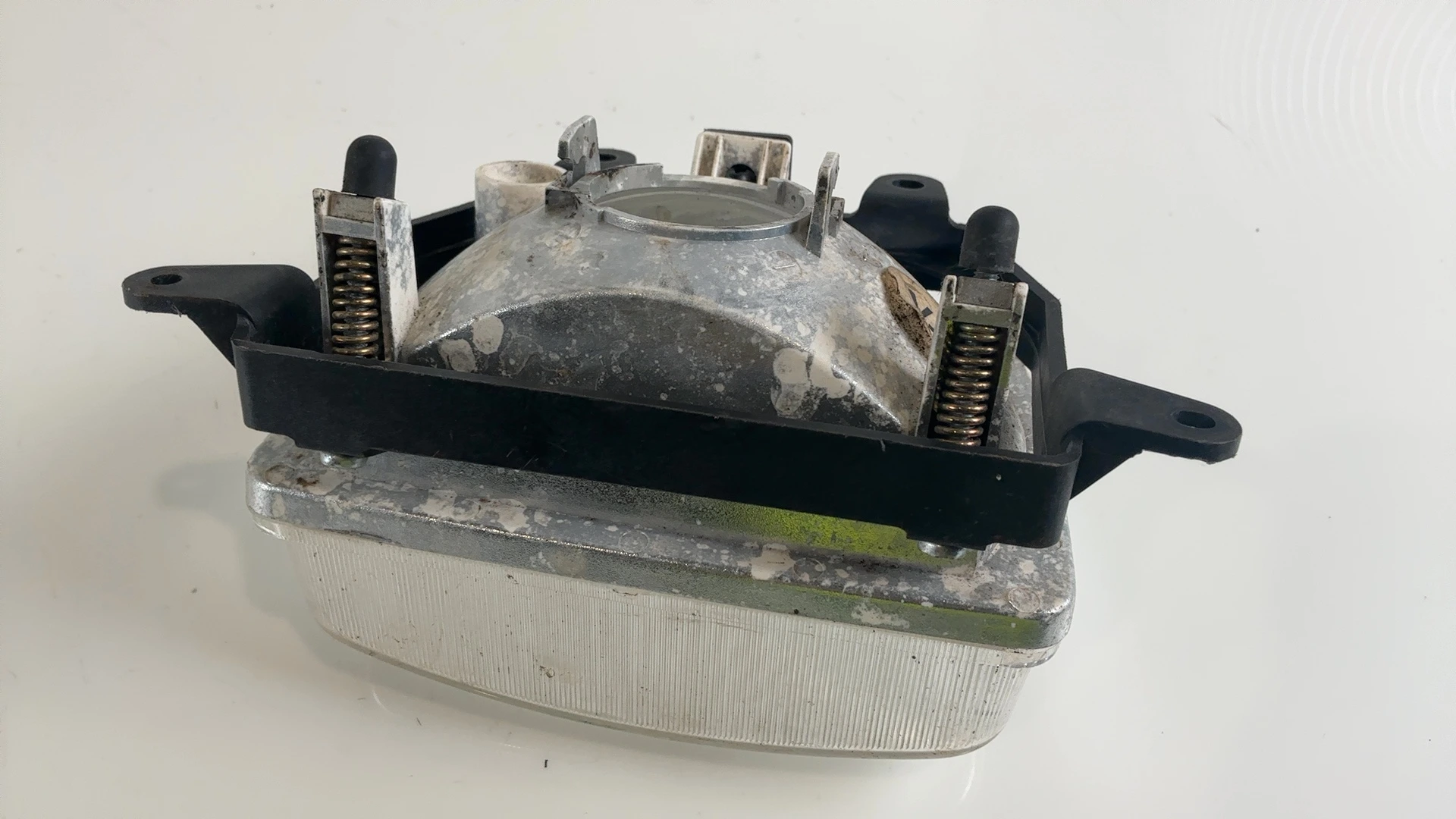 Honda Vision SA50 50cc Headlight Headlamp 1985-1994 OEM 33100-GY1-961 - Image 3