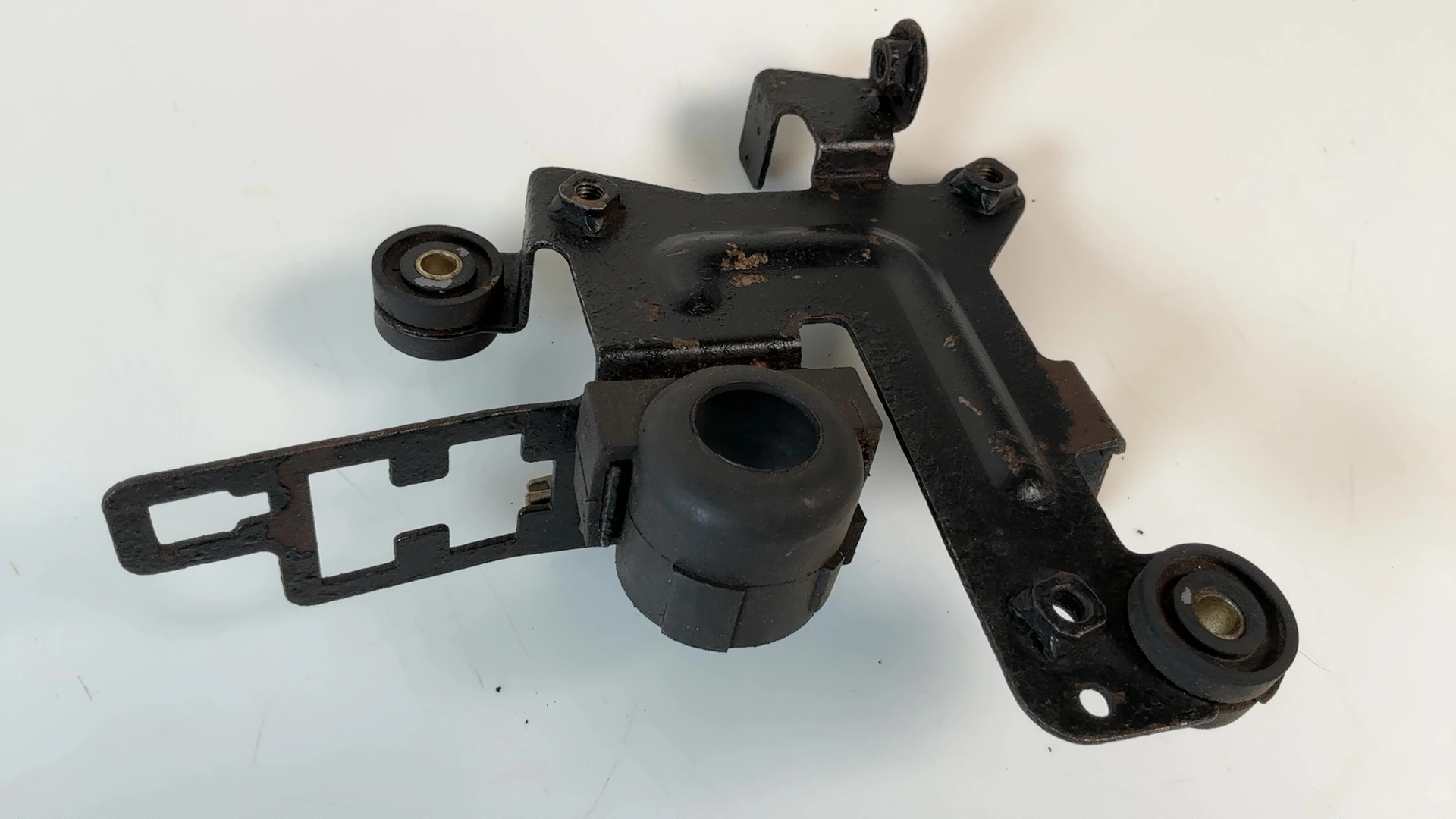 Kawasaki KZ750 LTD 750 Electrical Junction Fuse Box Bracket 1982 1983 32129-1090 - Image 6