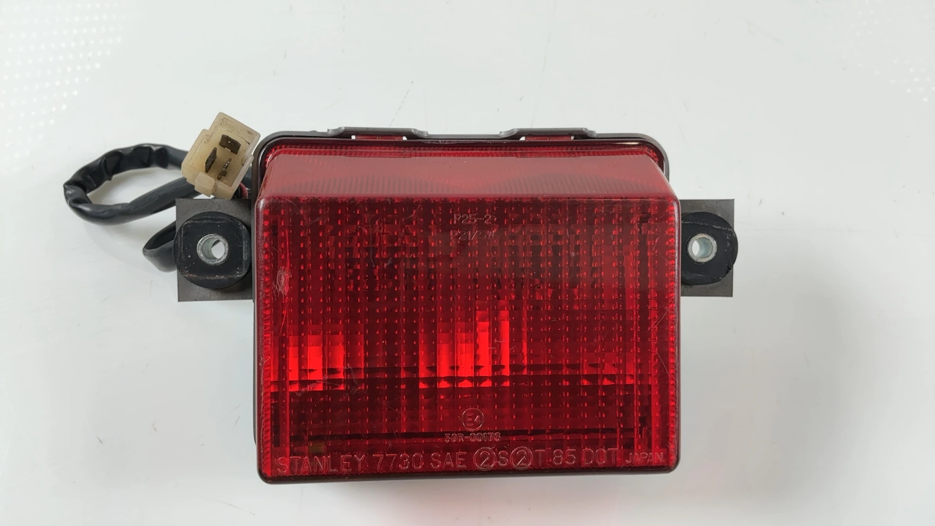 Kawasaki Ninja GPX 600R ZX600C Rear Brake Tail Light 1988-1997 OEM 23025-1166 - Image 4