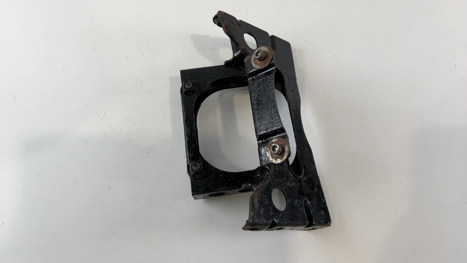 Kawasaki Ninja ZX10 ZX1000B 1000cc Grab Bar Bracket 1988 1990 OEM 35011-1314 - Image 2