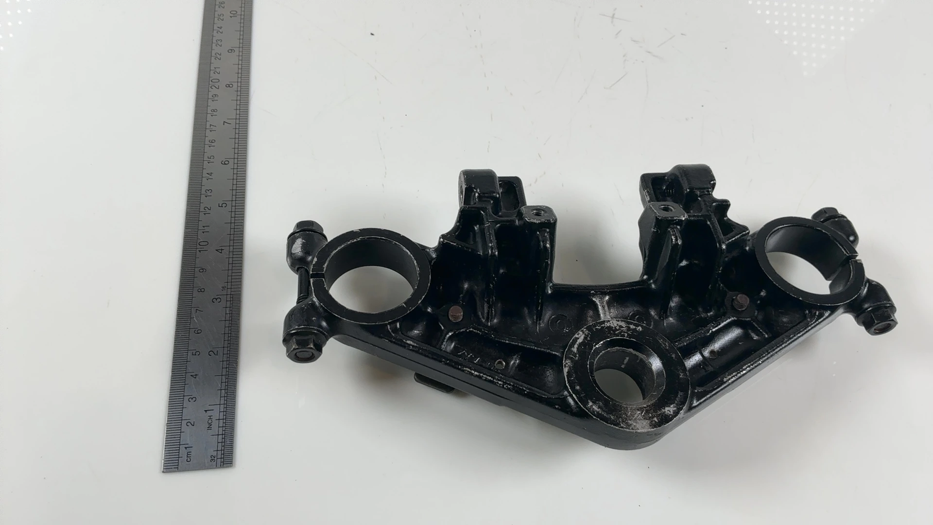 Kawasaki GPZ1100 ZX1100A 1100 CC Upper Triple Tree Clamp 1983-85 OEM 44039-1072 - Image 4