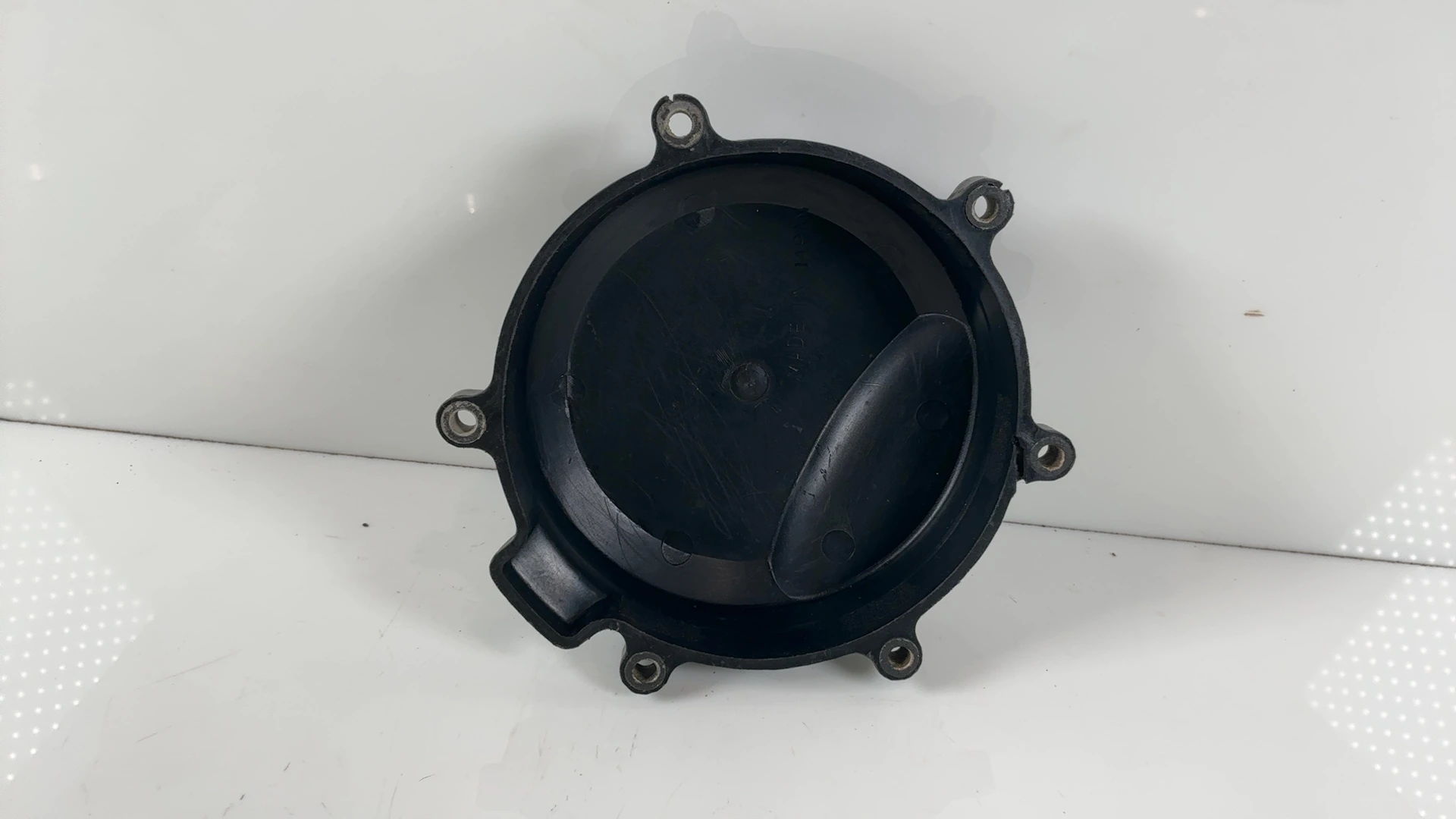 Kawasaki KE175 KE175-D 175cc Magneto Stator Cover 1980-1983 OEM 14031-1016 - Image 2