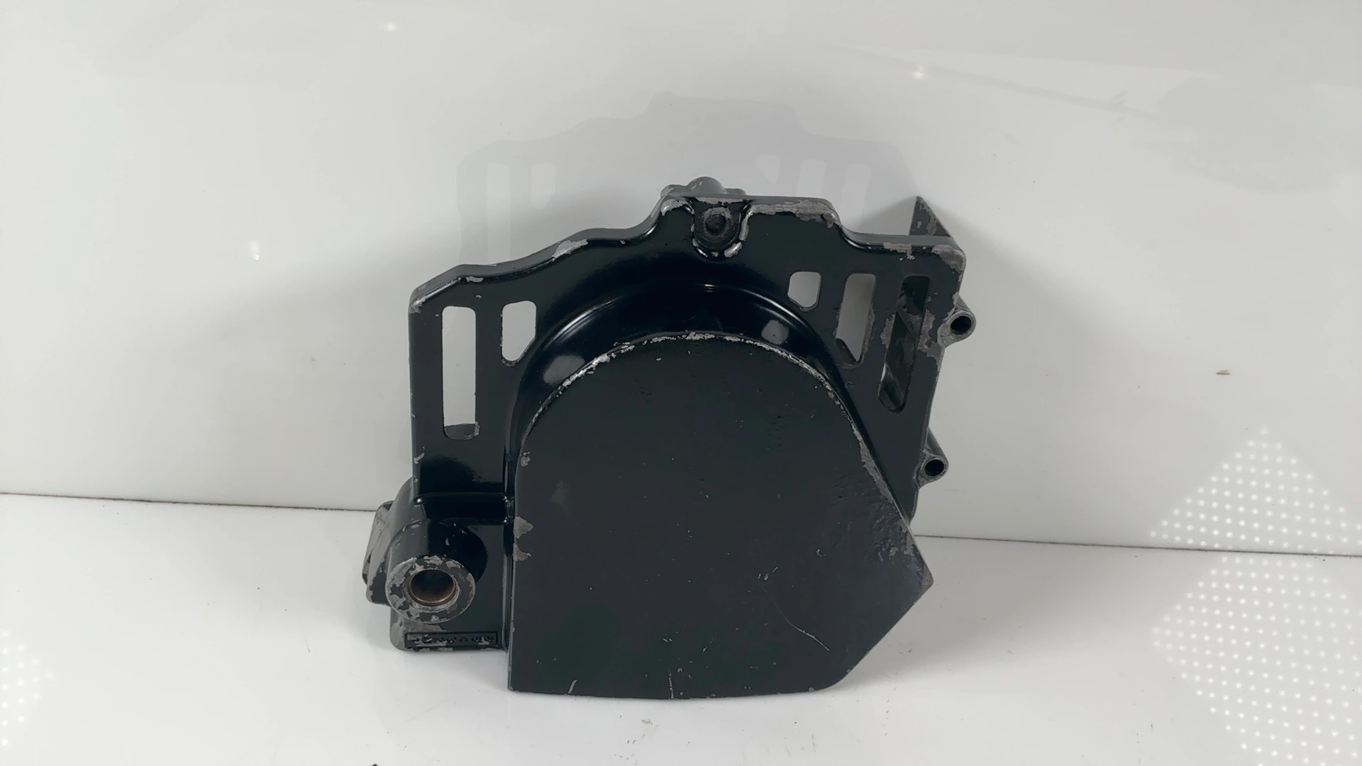 Kawasaki Ninja 600R ZX600A 600cc Engine Sprocket Cover 1985-1997 OEM 14026-1134