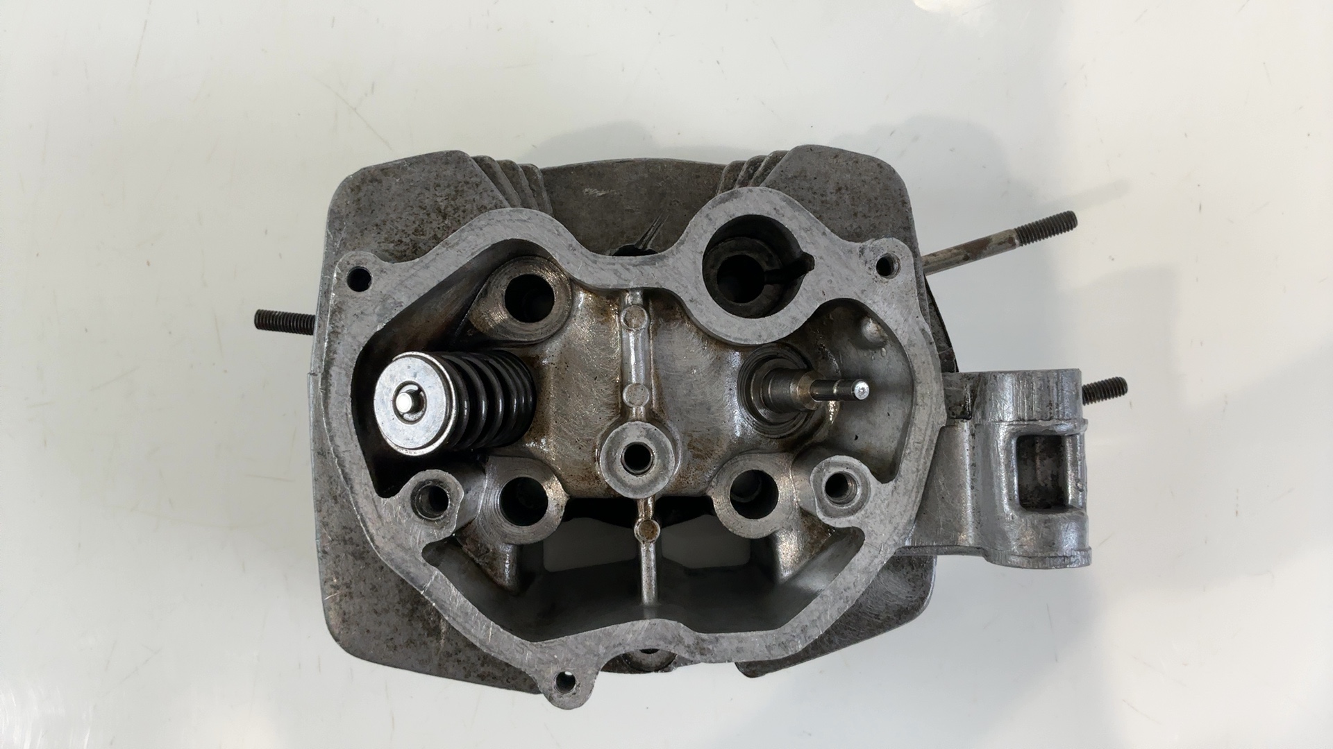 Honda CG125 CG 125 CC Engine Cylinder Head 1997 1998 OEM 12200-KY4-630