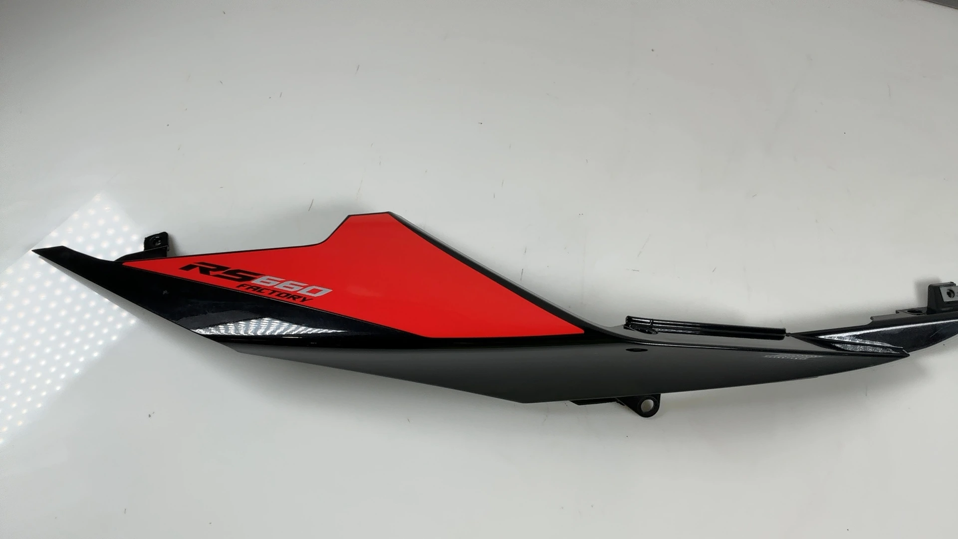 Aprilia Tuono RS660 Factory 660cc Right Rear Tail Fairing Panel 2021-26 2B006647