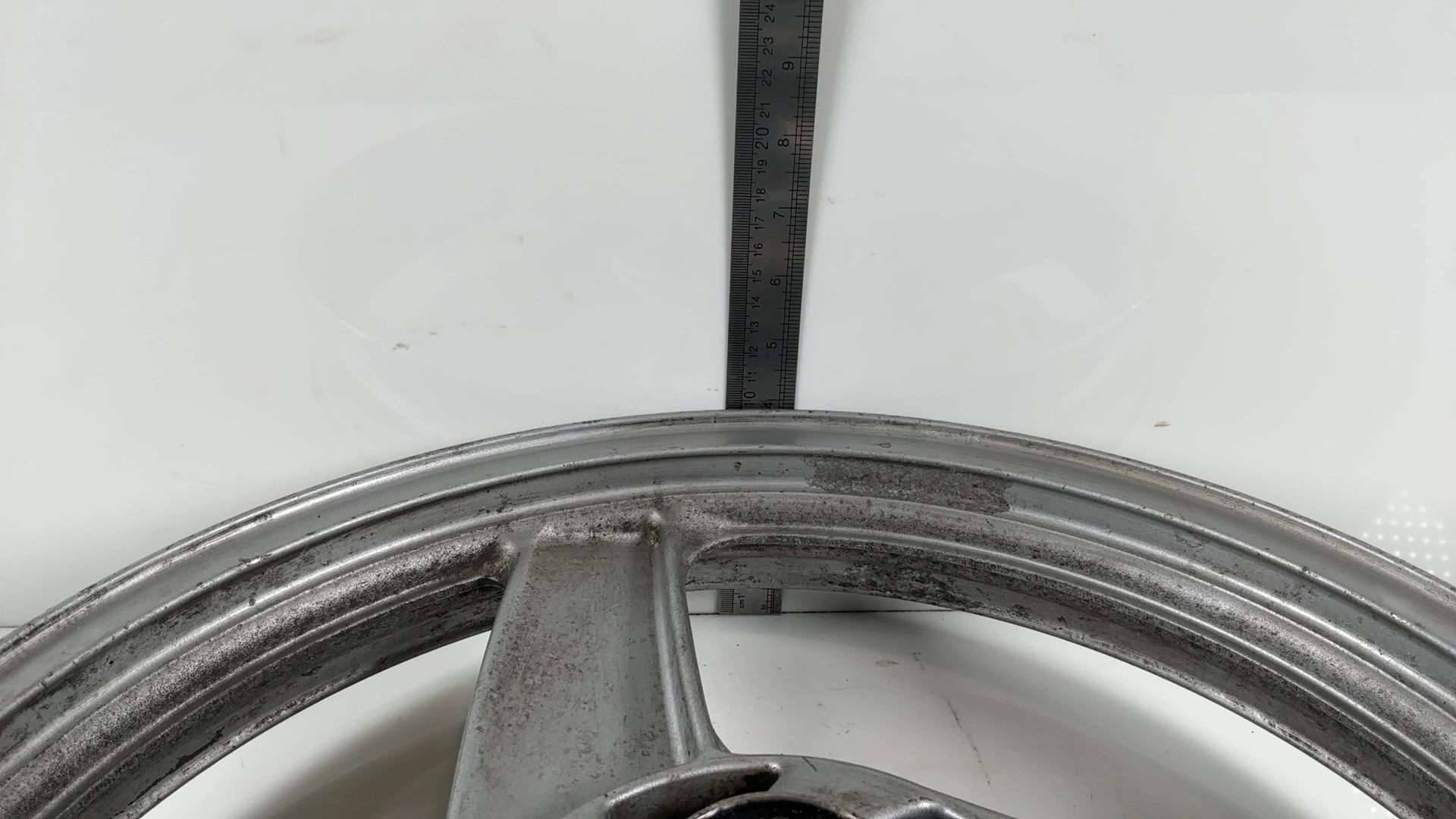 Kawasaki ZZR250 EX250H 250cc Front Wheel Rim 1990-2007 OEM 41073-1473-GE - Image 14