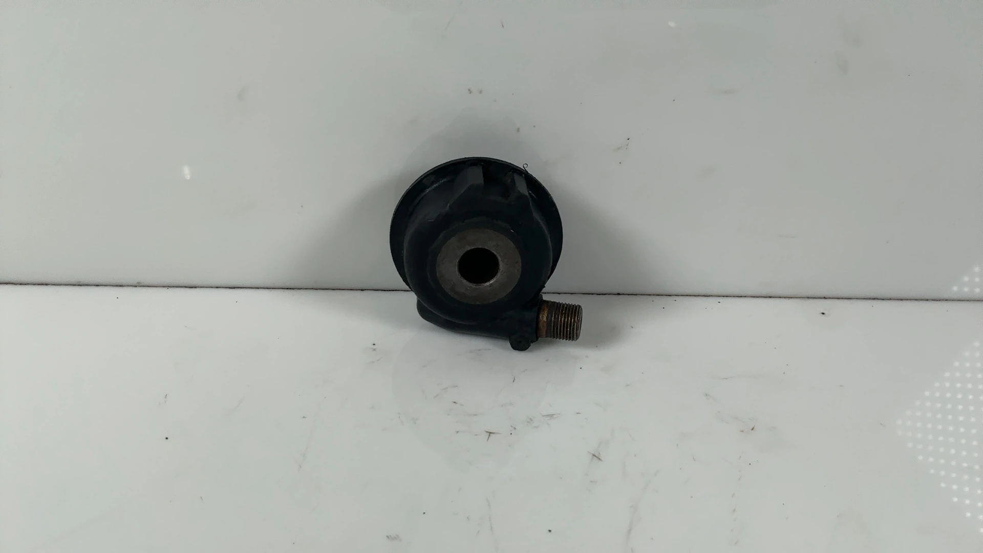 Yamaha RD350 RD 350 350cc Speedometer Drive Gear Unit 1973-1975 OEM 341-25190-01 - Image 1