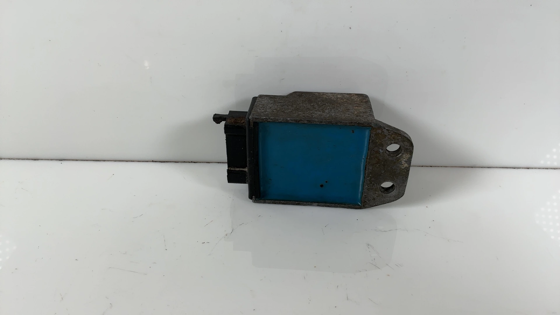 Suzuki RMX 50 RMX50 50cc Regulator Rectifier 1996-2001 OEM 32800-10E10-000 - Image 2