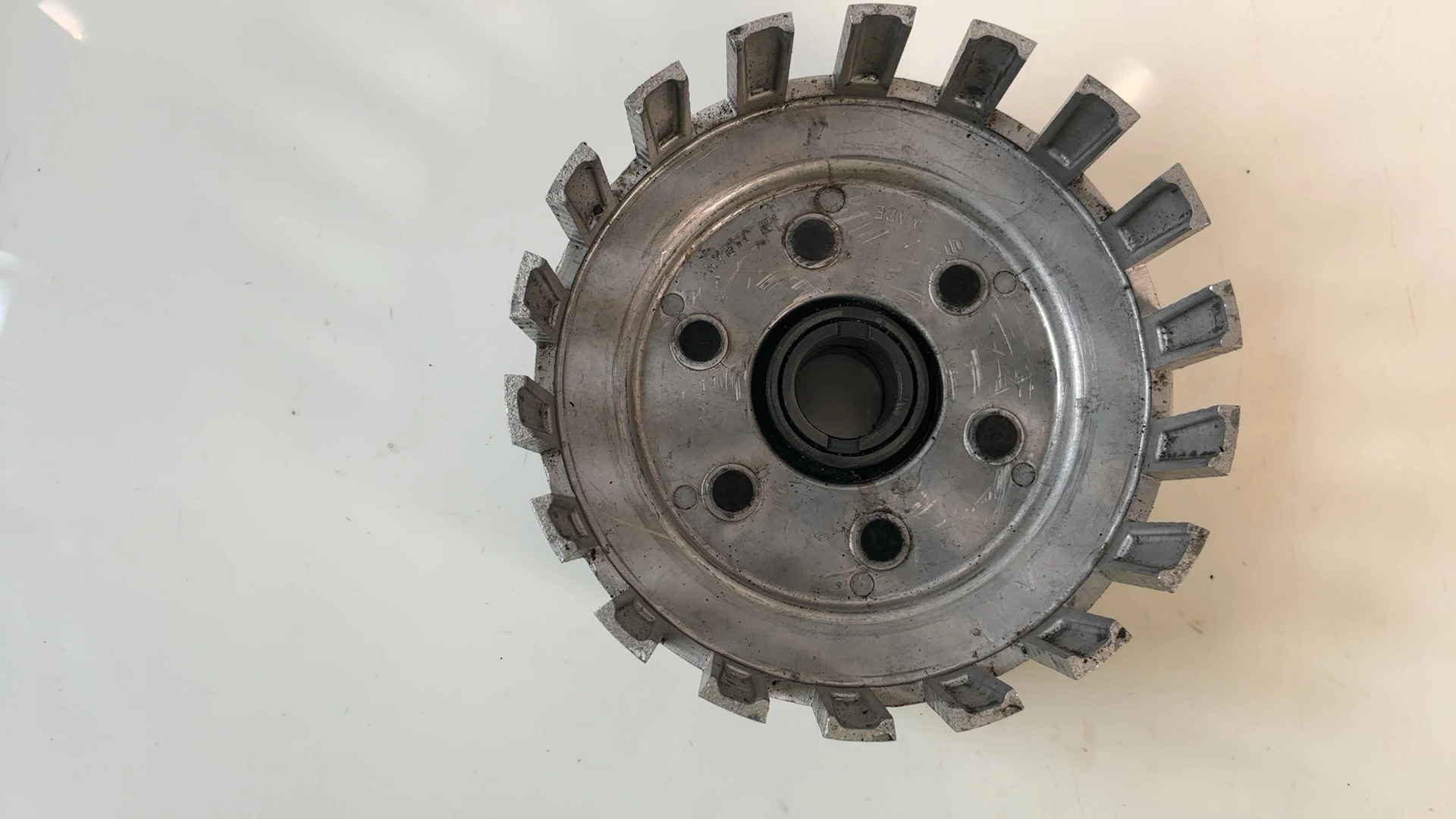 Suzuki GT550 Indy 550cc Outer Clutch Basket Starter Gear 1972-77 OEM 21200-34820 - Image 5