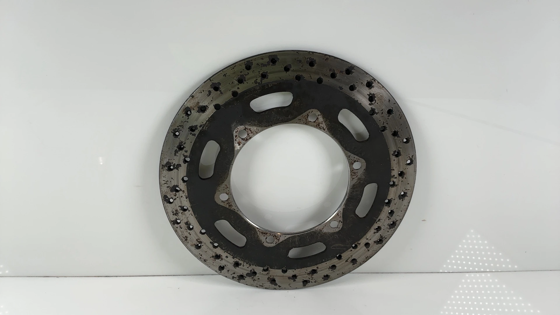 Triumph Scrambler 900 Front Disc Brake Plate 2006-2014 OEM T2023344 - Image 2